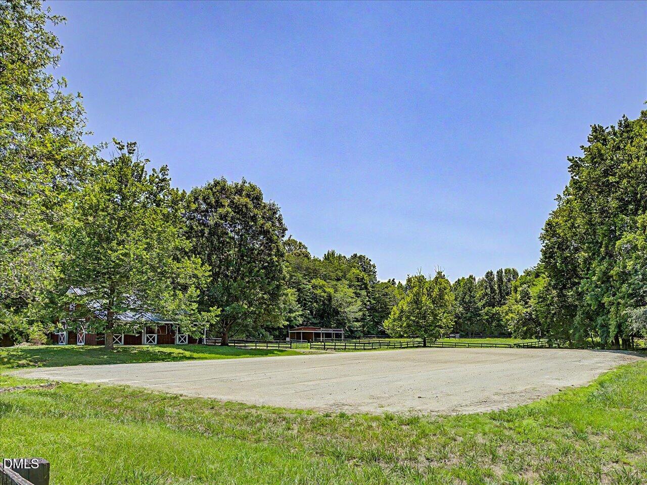 main property photo 74
