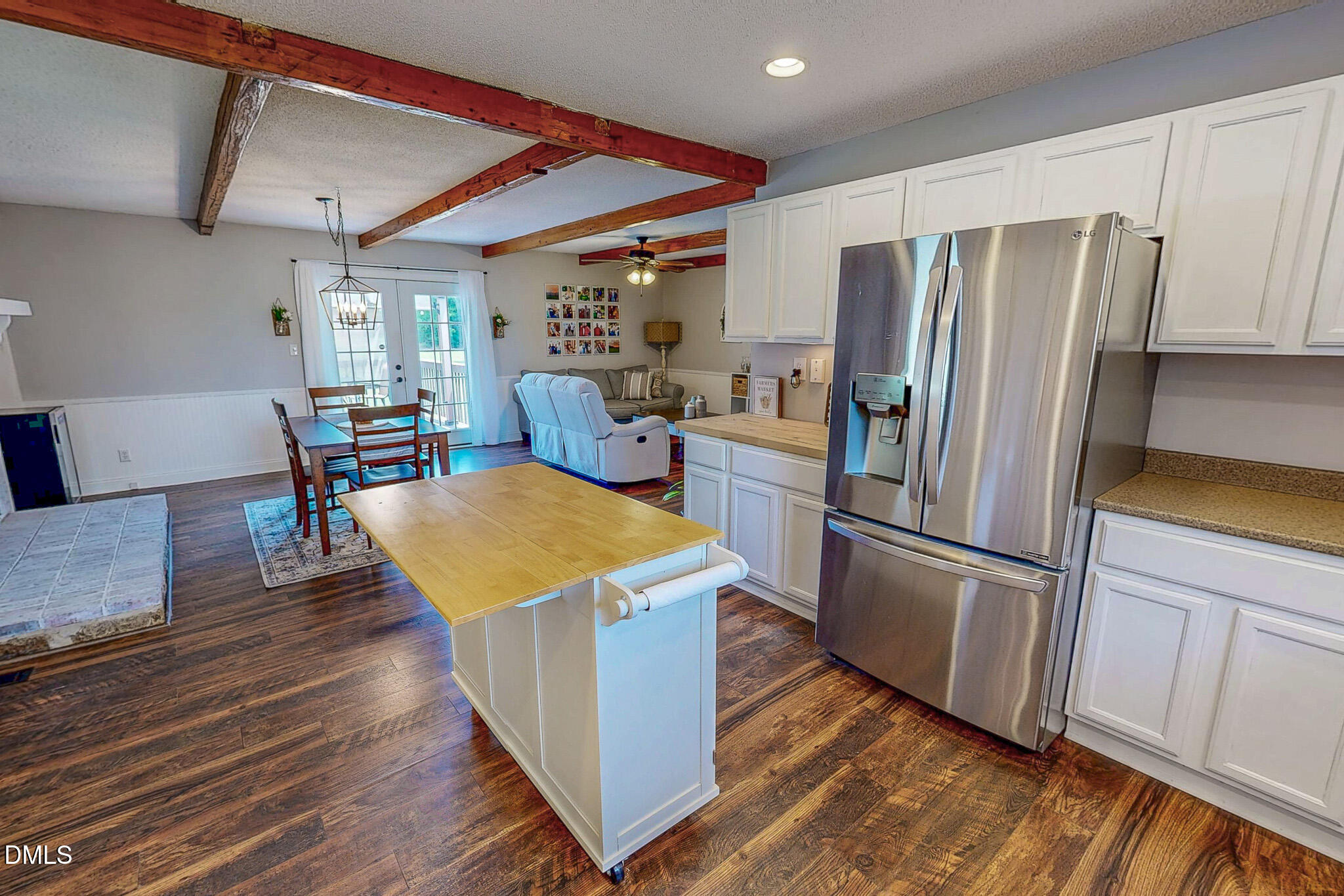 main property photo 14