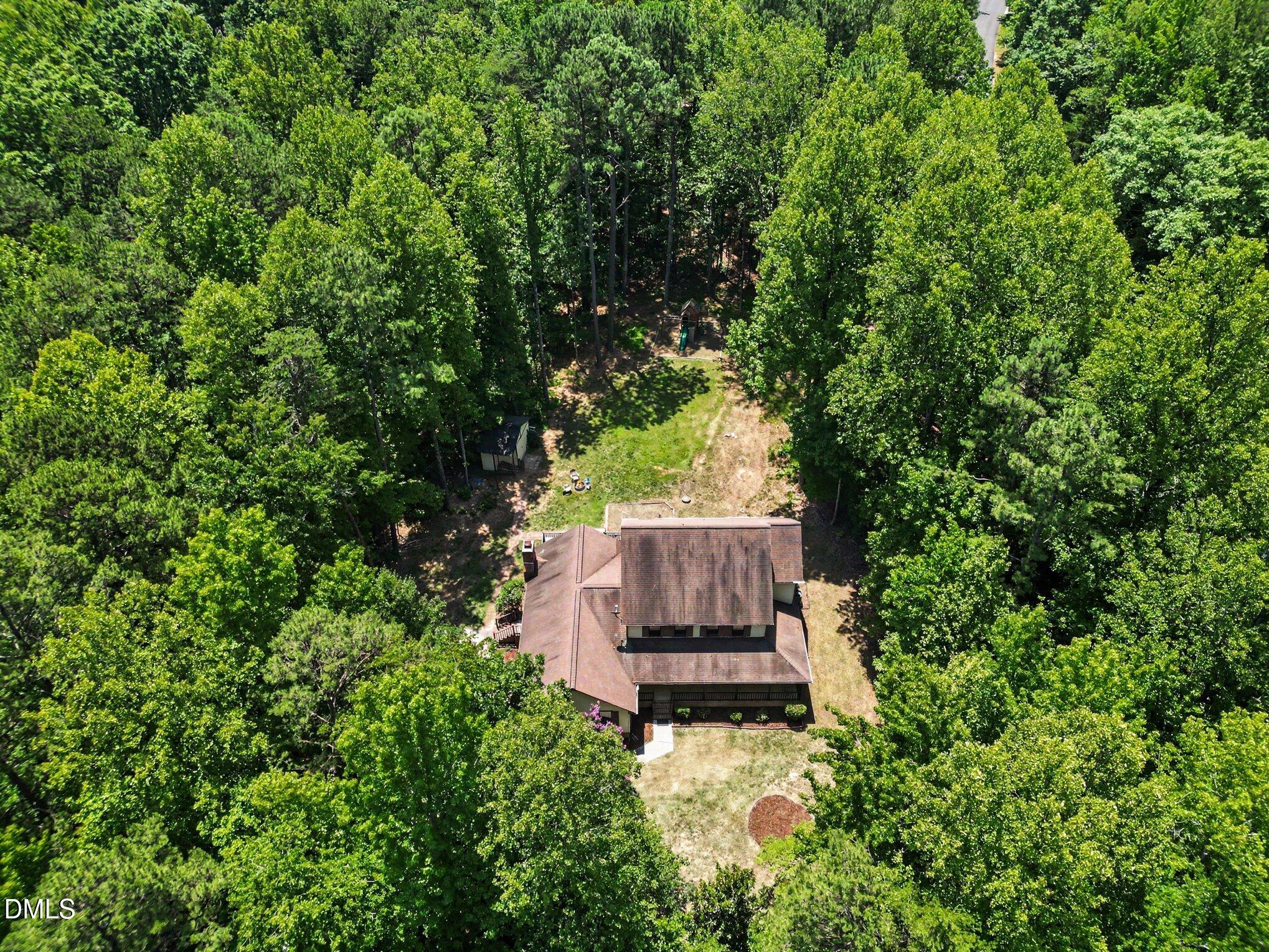 main property photo 36
