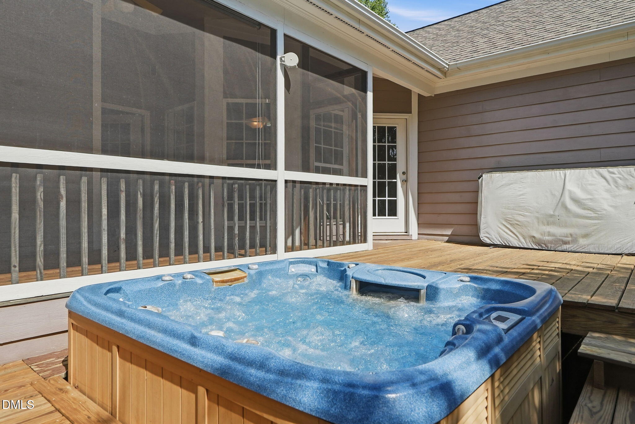 main property photo 59