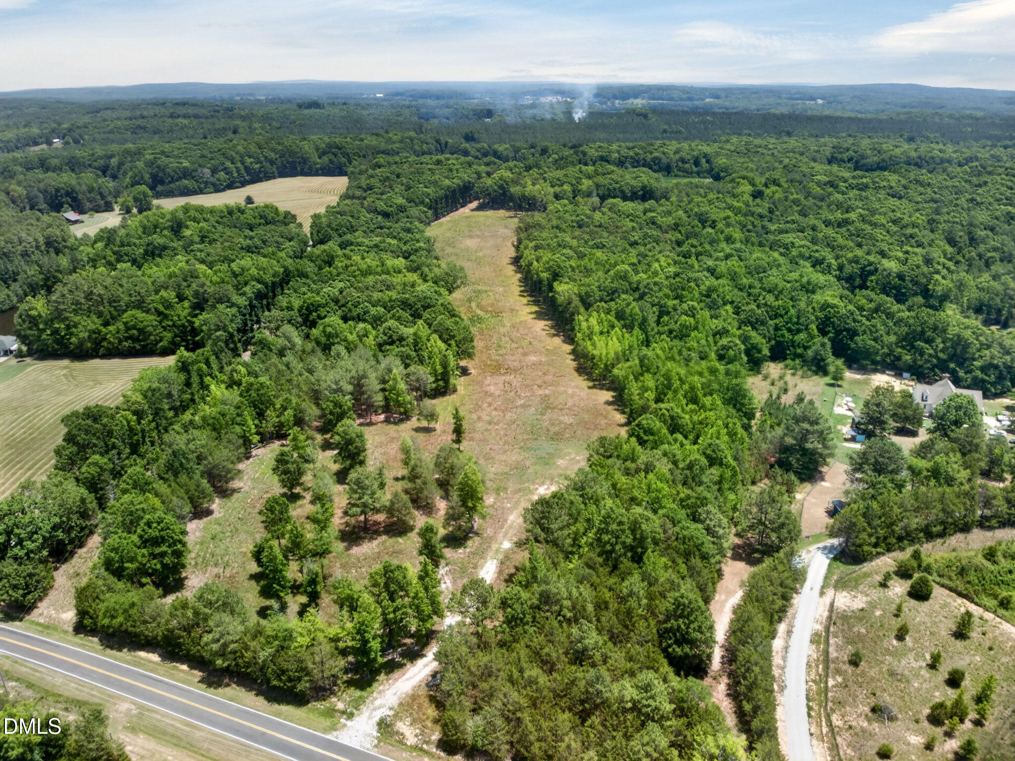 main property photo 16