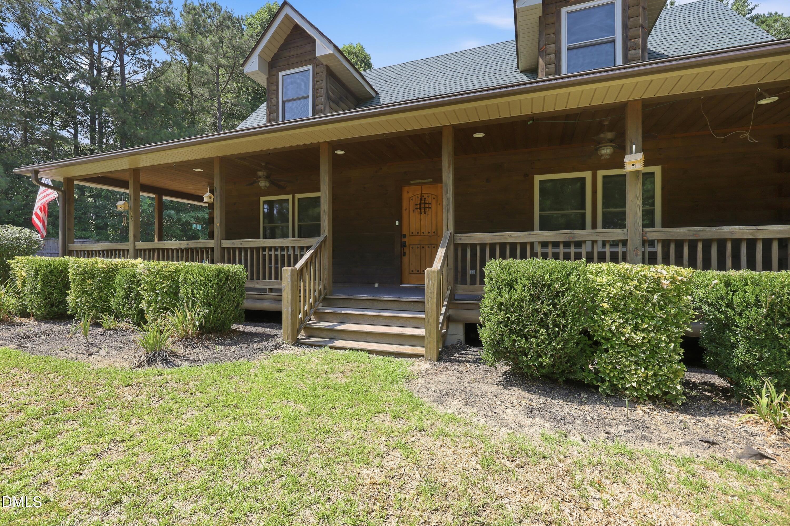 main property photo 29