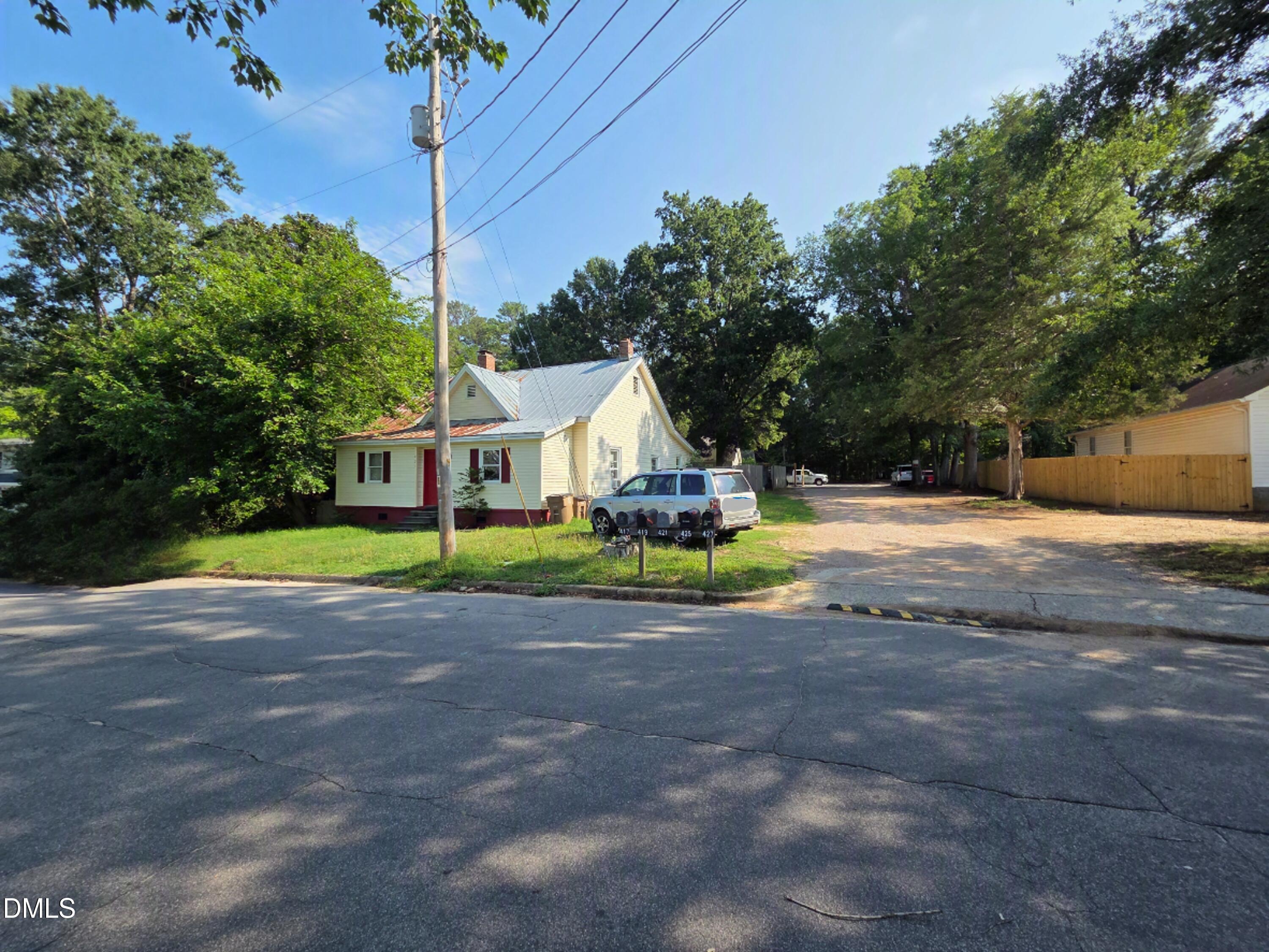 main property photo 3