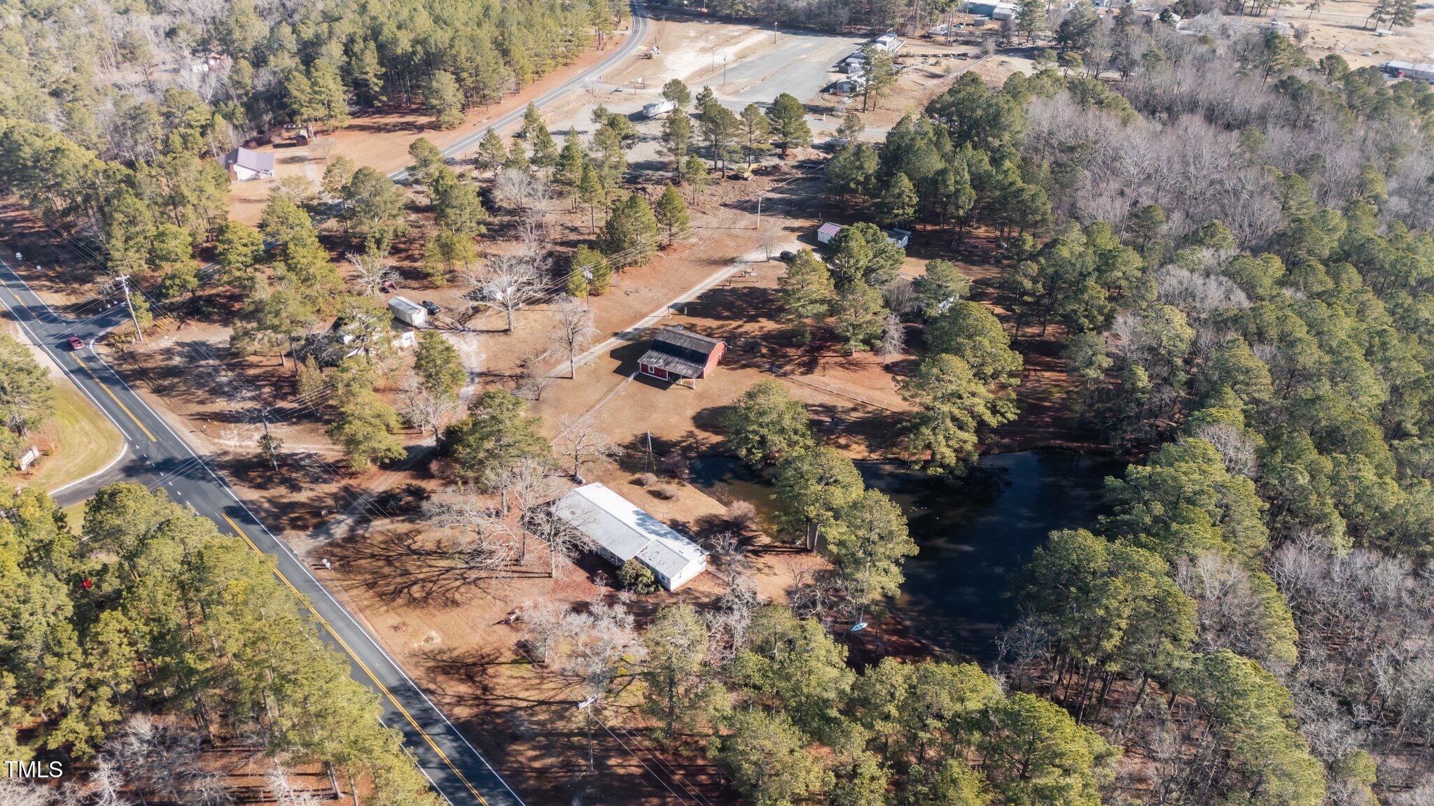 main property photo 38