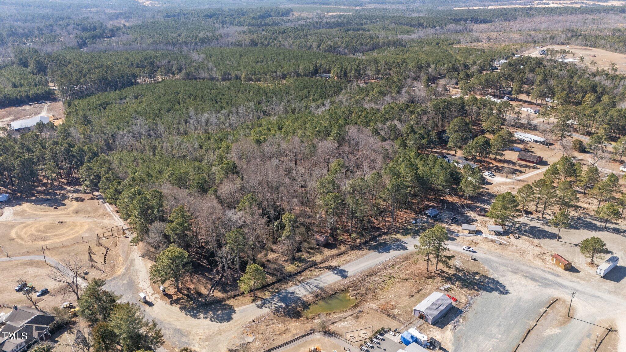 main property photo 41