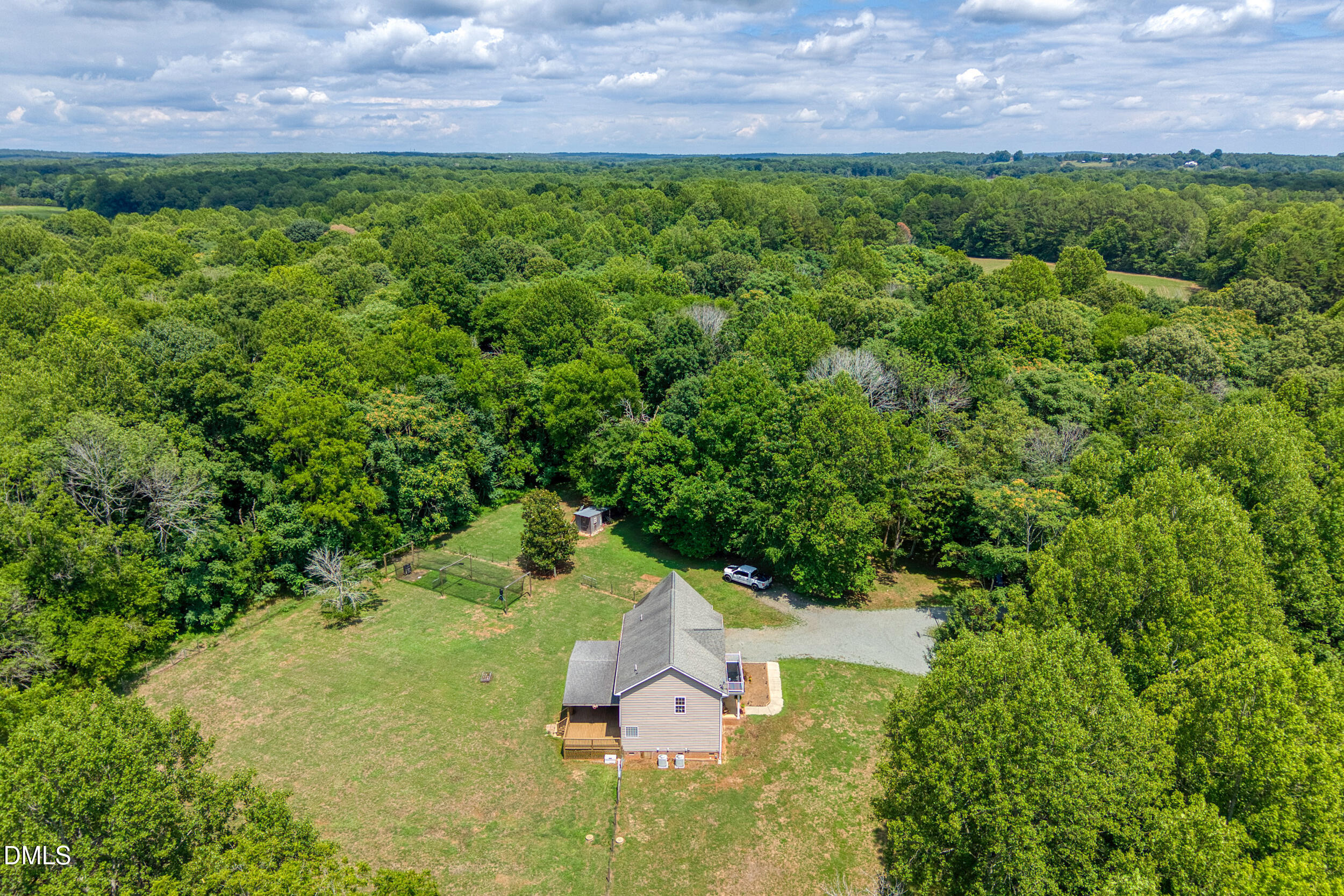 main property photo 50