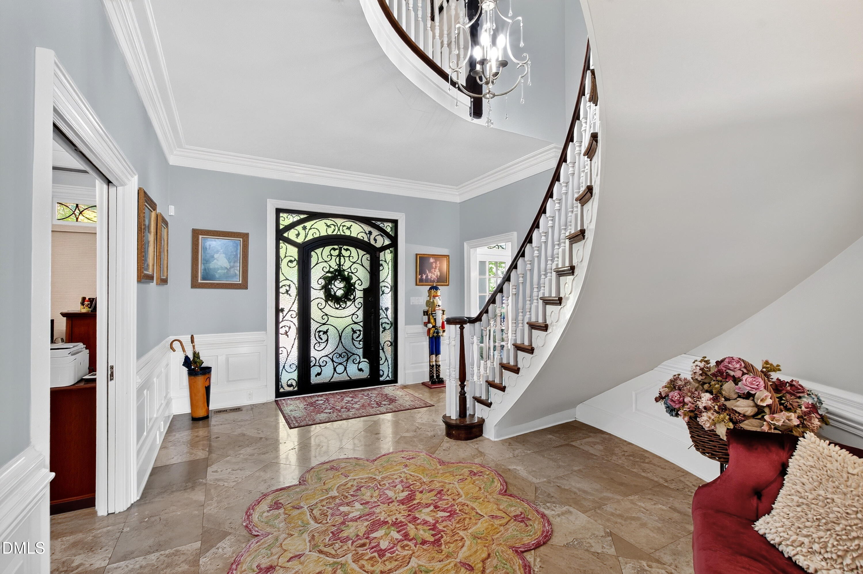 main property photo 6