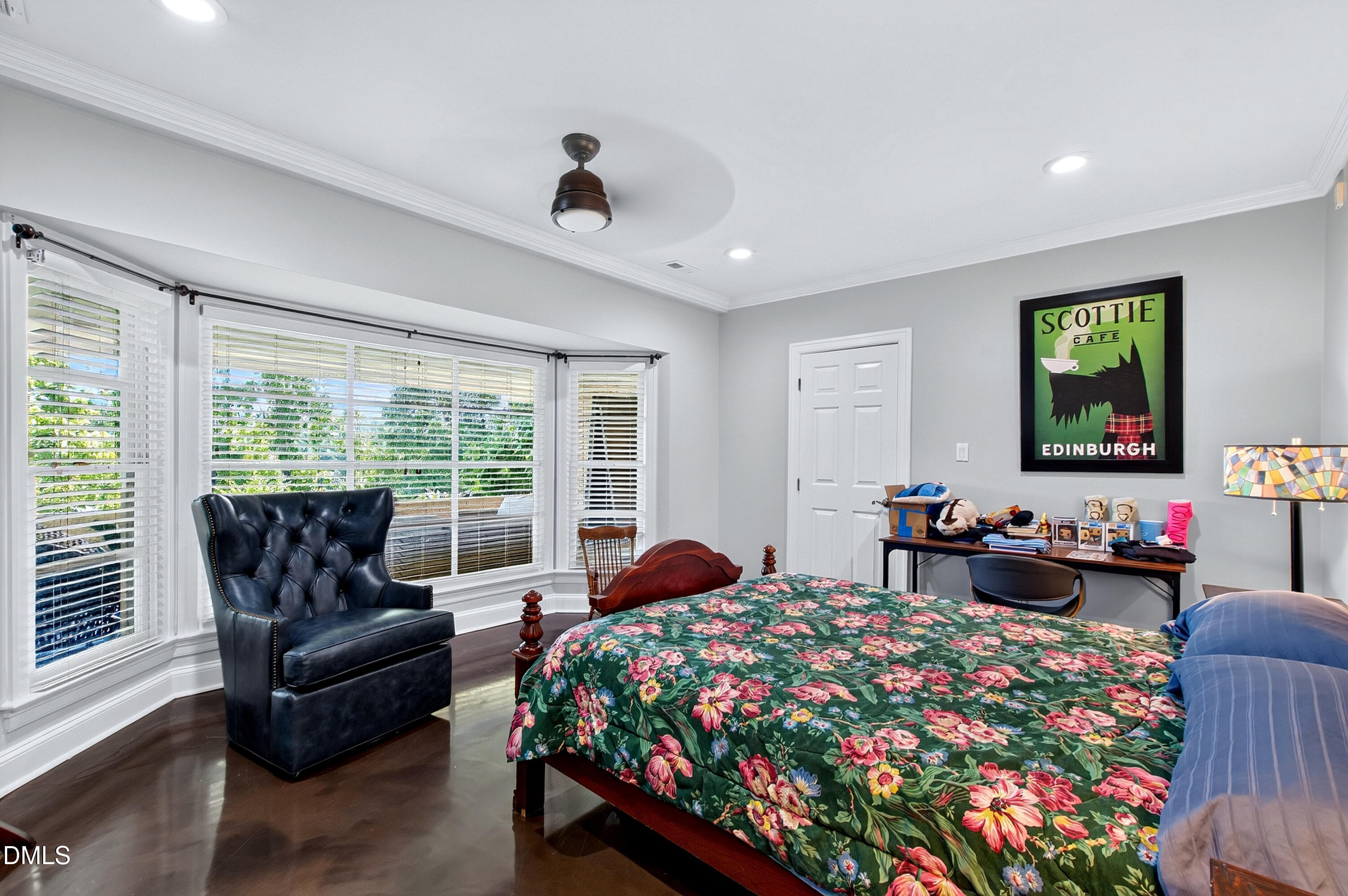 main property photo 74