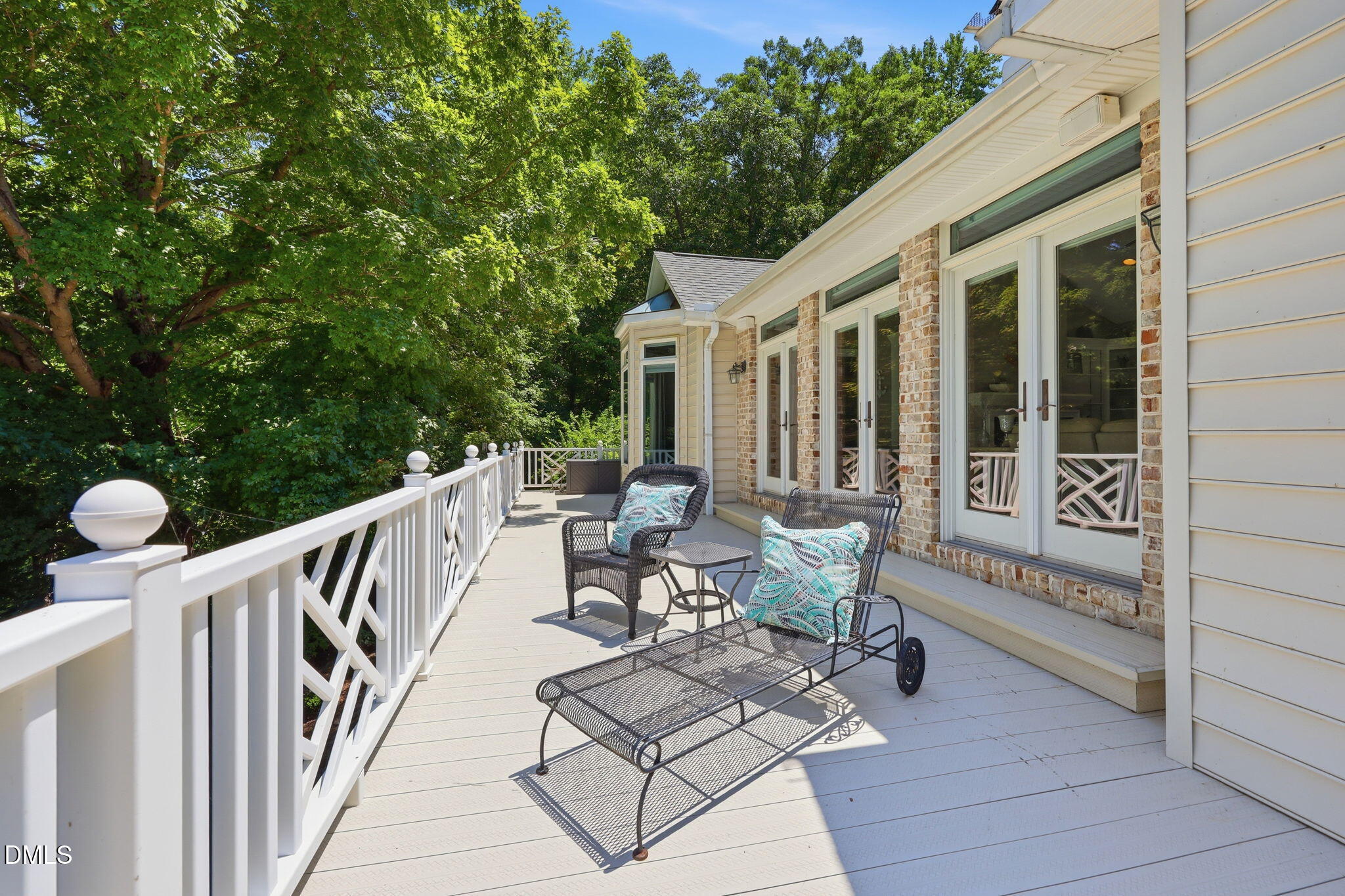 main property photo 47