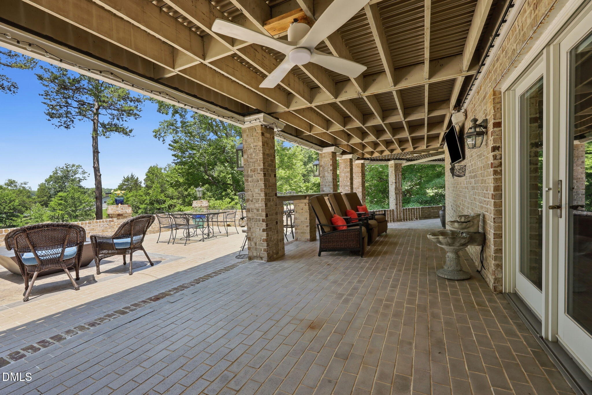 main property photo 59