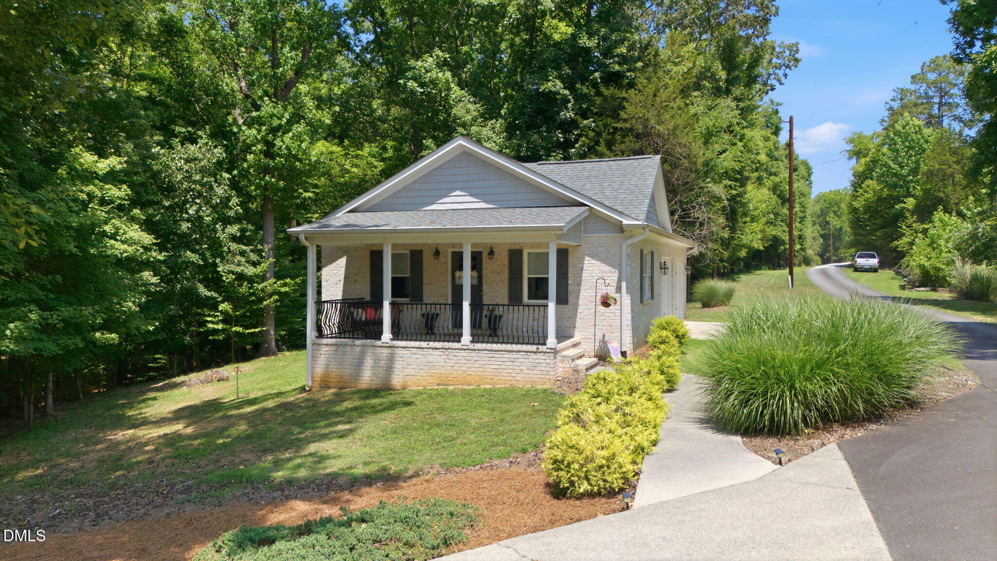 main property photo 81
