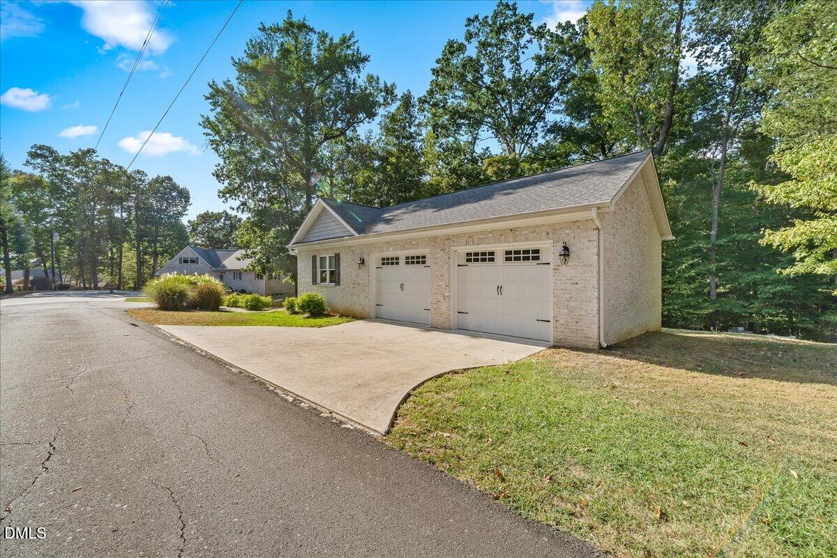 main property photo 88