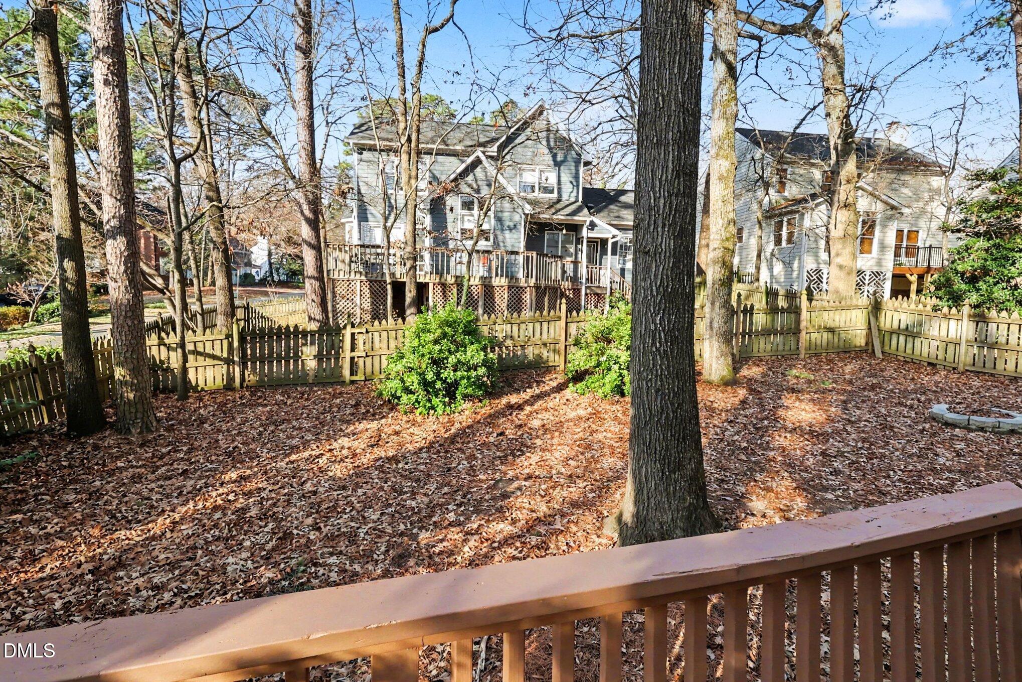 main property photo 32