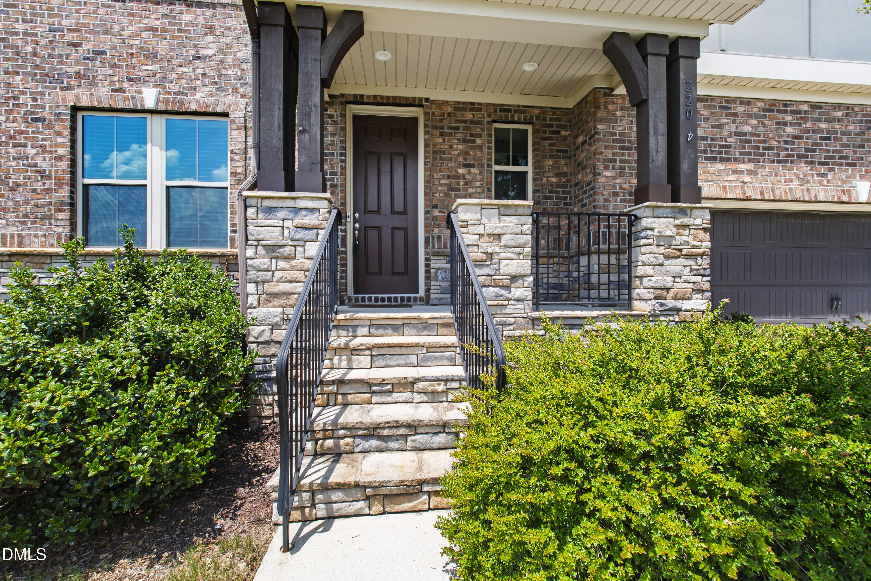 main property photo 51