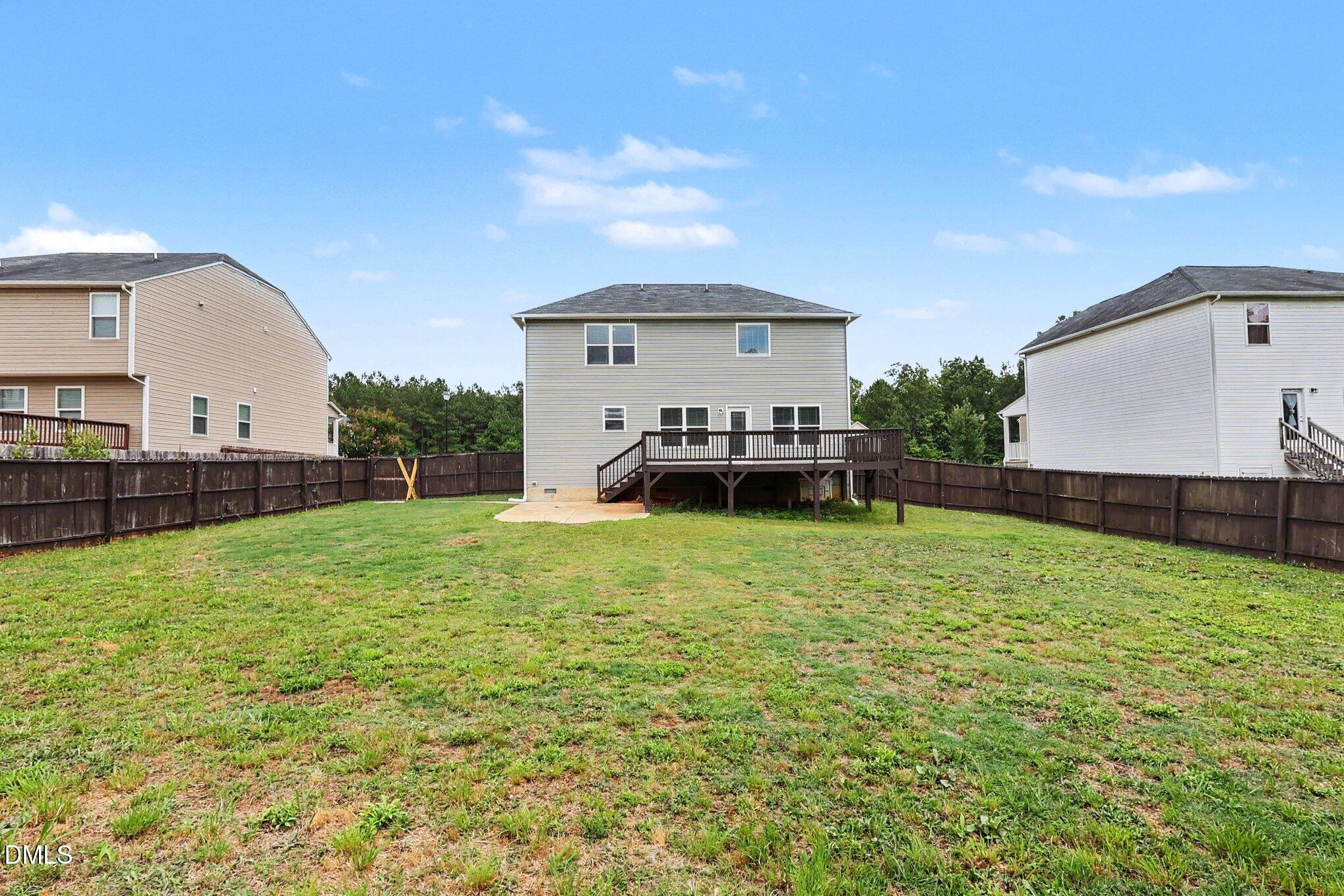 main property photo 15
