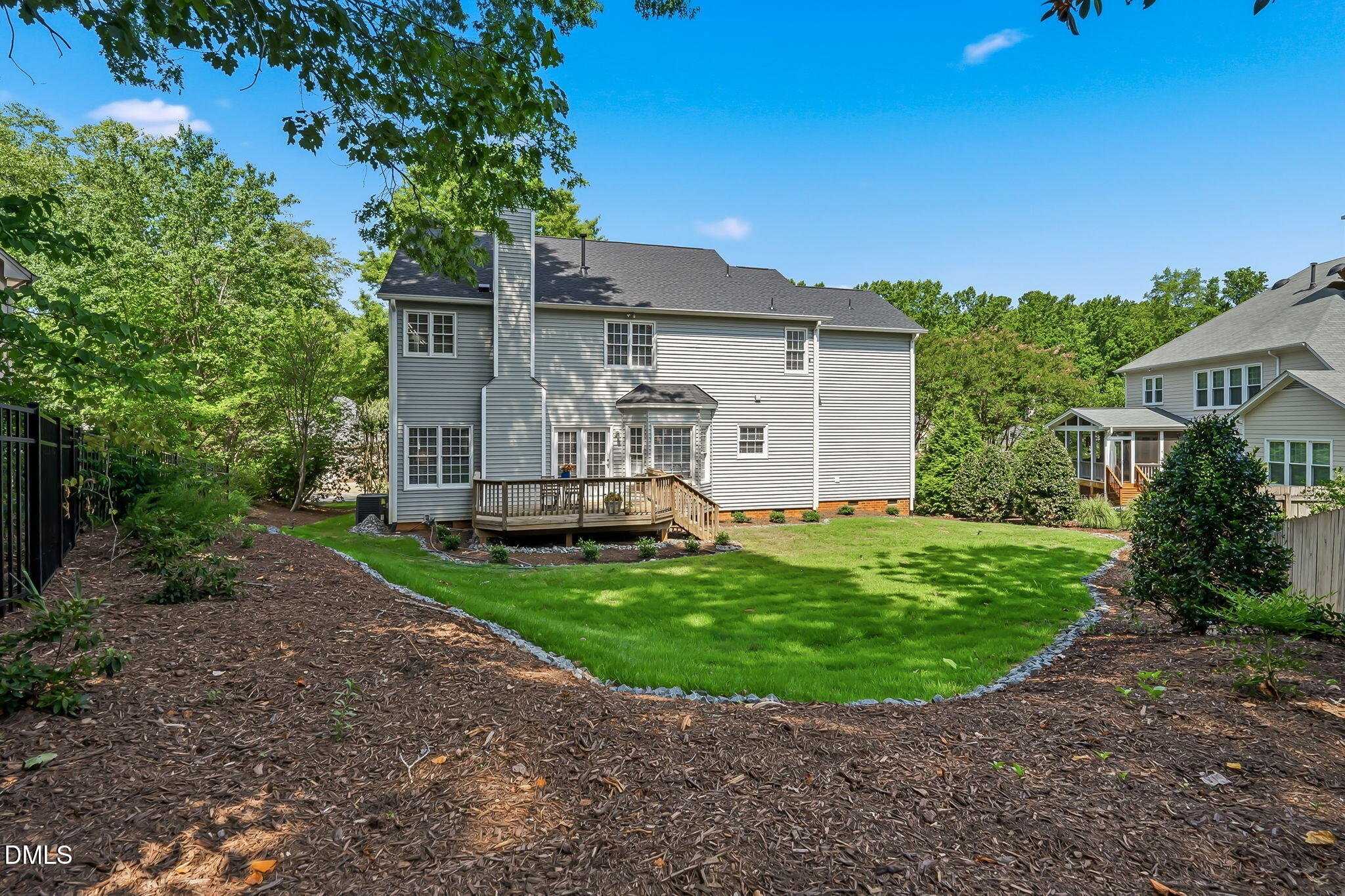 main property photo 51