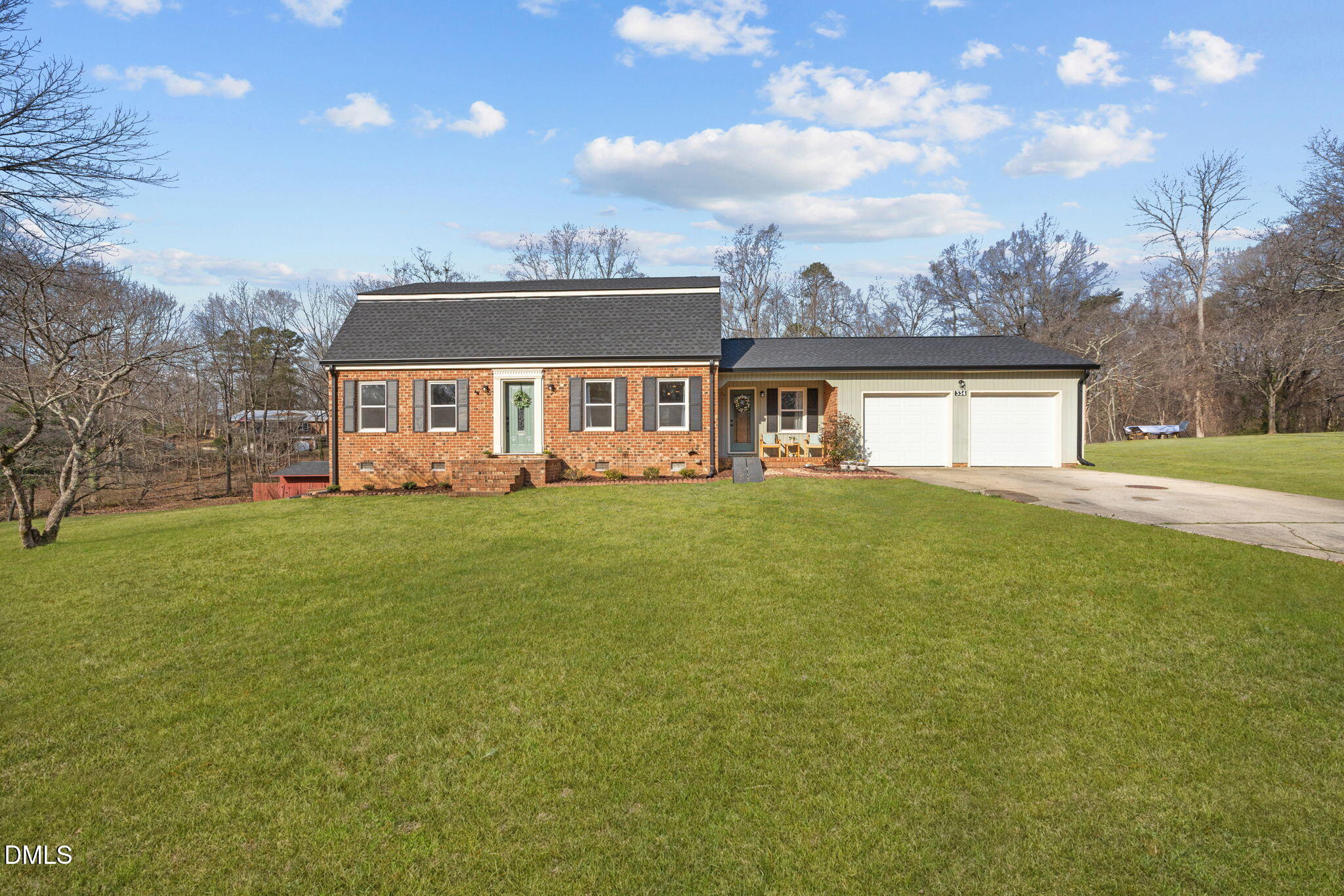 main property photo 4