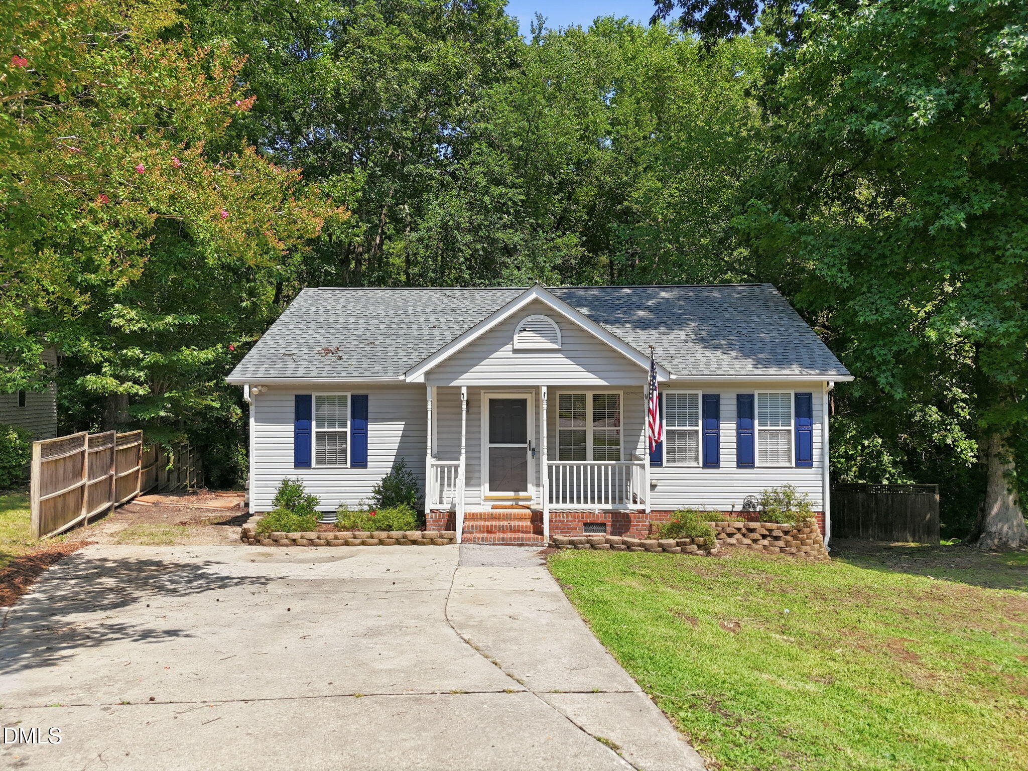 main property photo 2