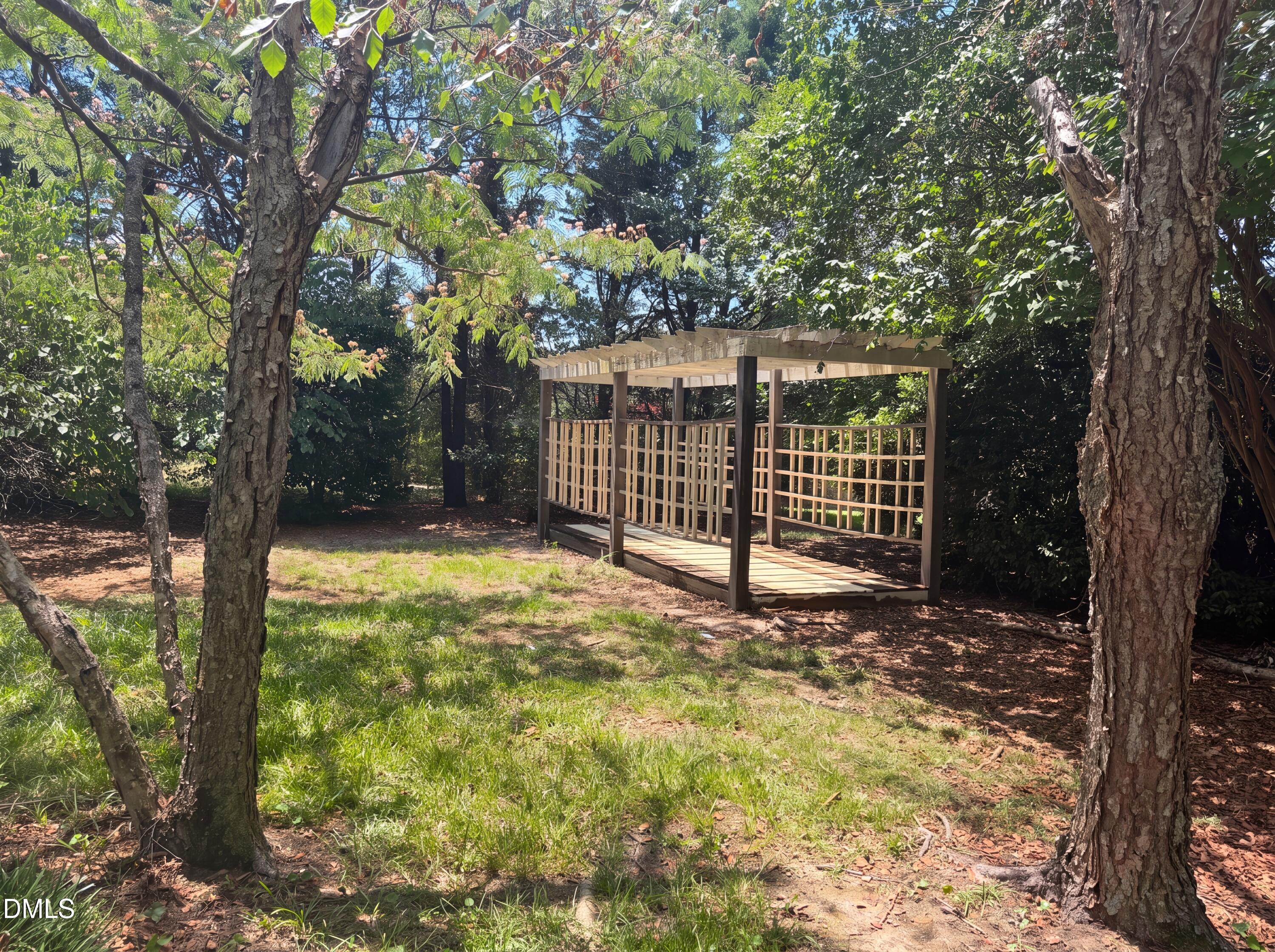 main property photo 21