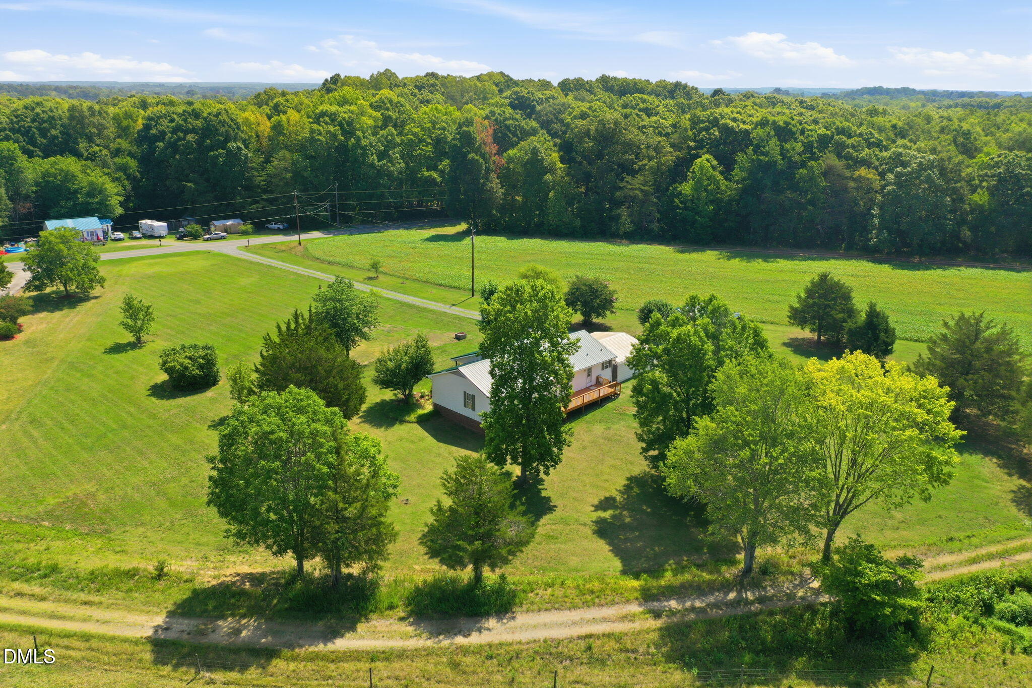 main property photo 30