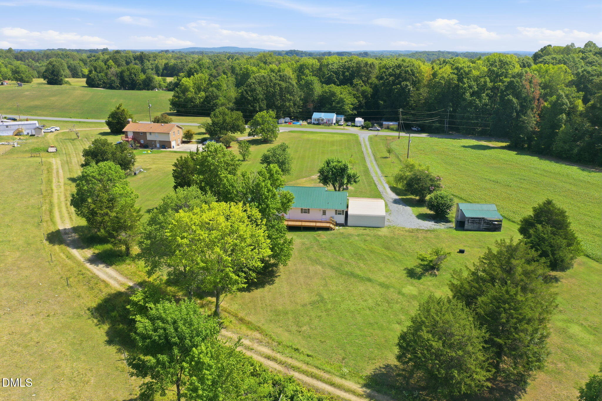 main property photo 31