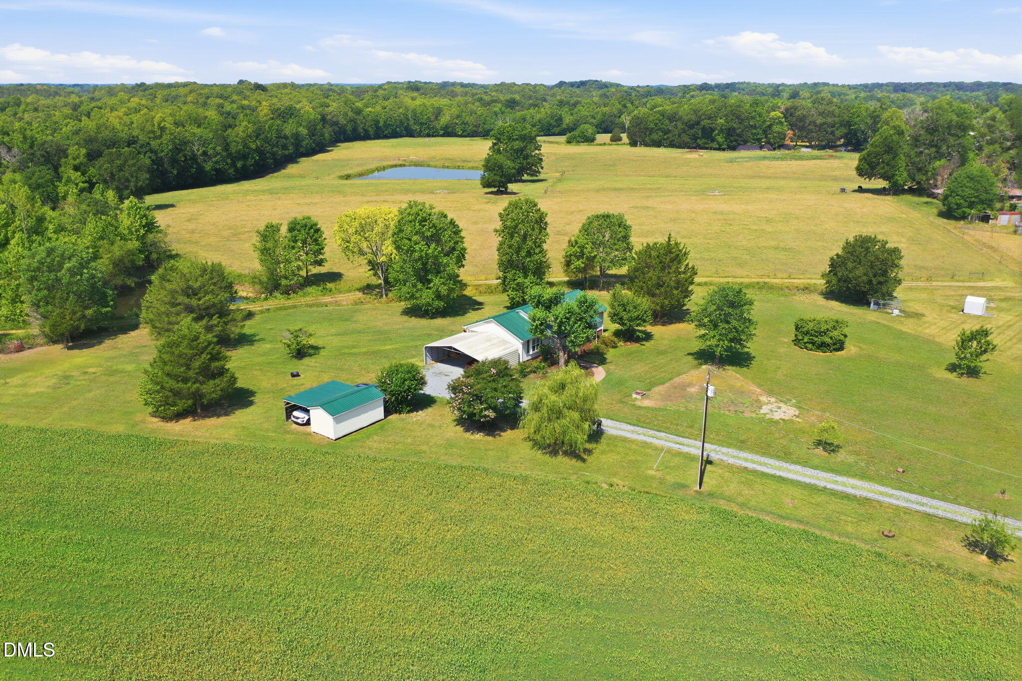 main property photo 33