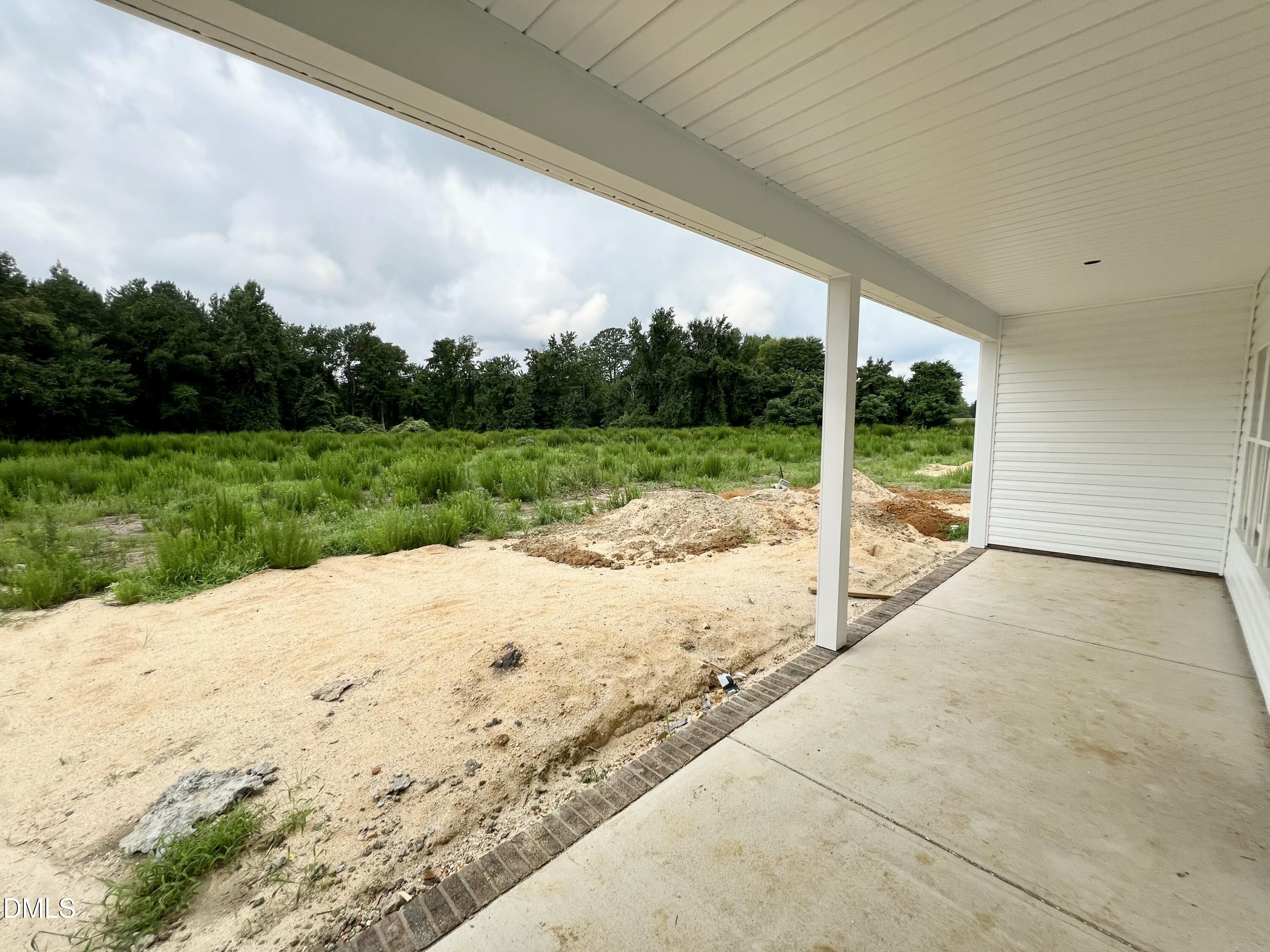 main property photo 17