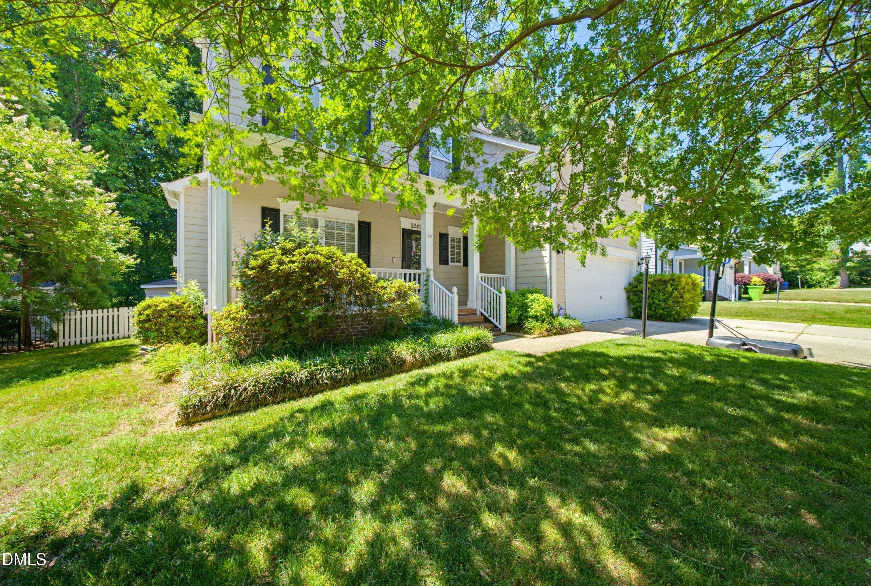main property photo 45