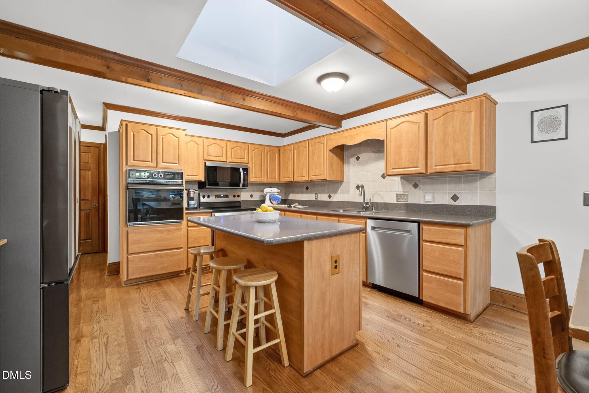 main property photo 22