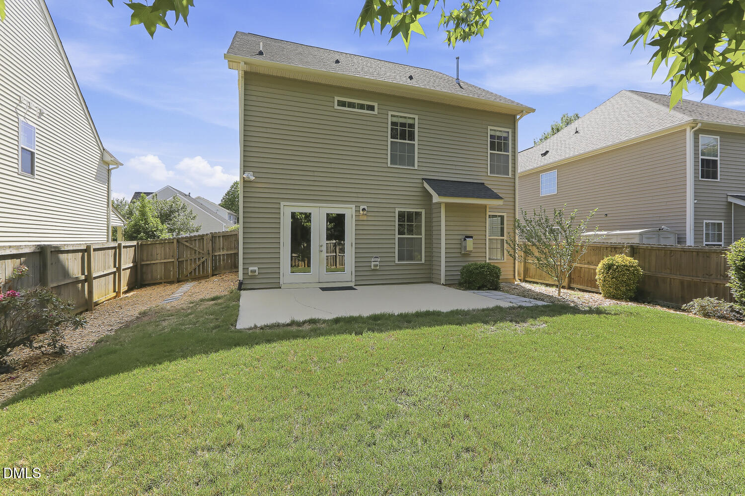 main property photo 26