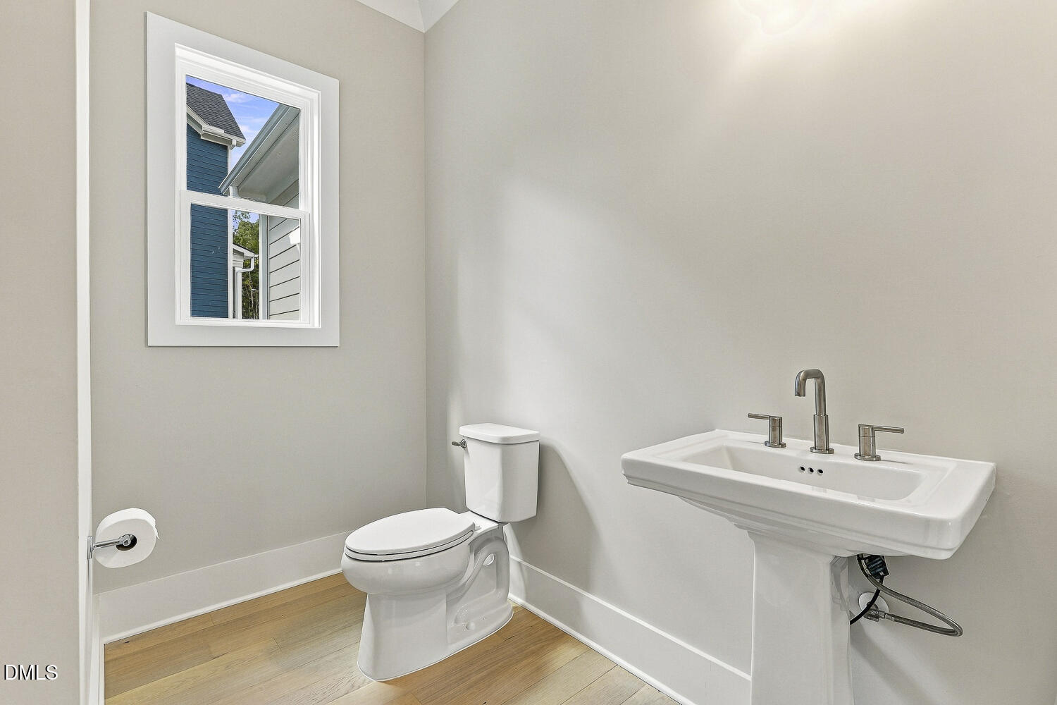 main property photo 44