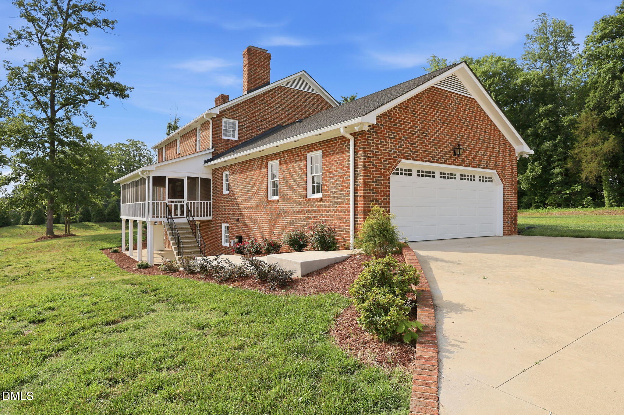 main property photo 77