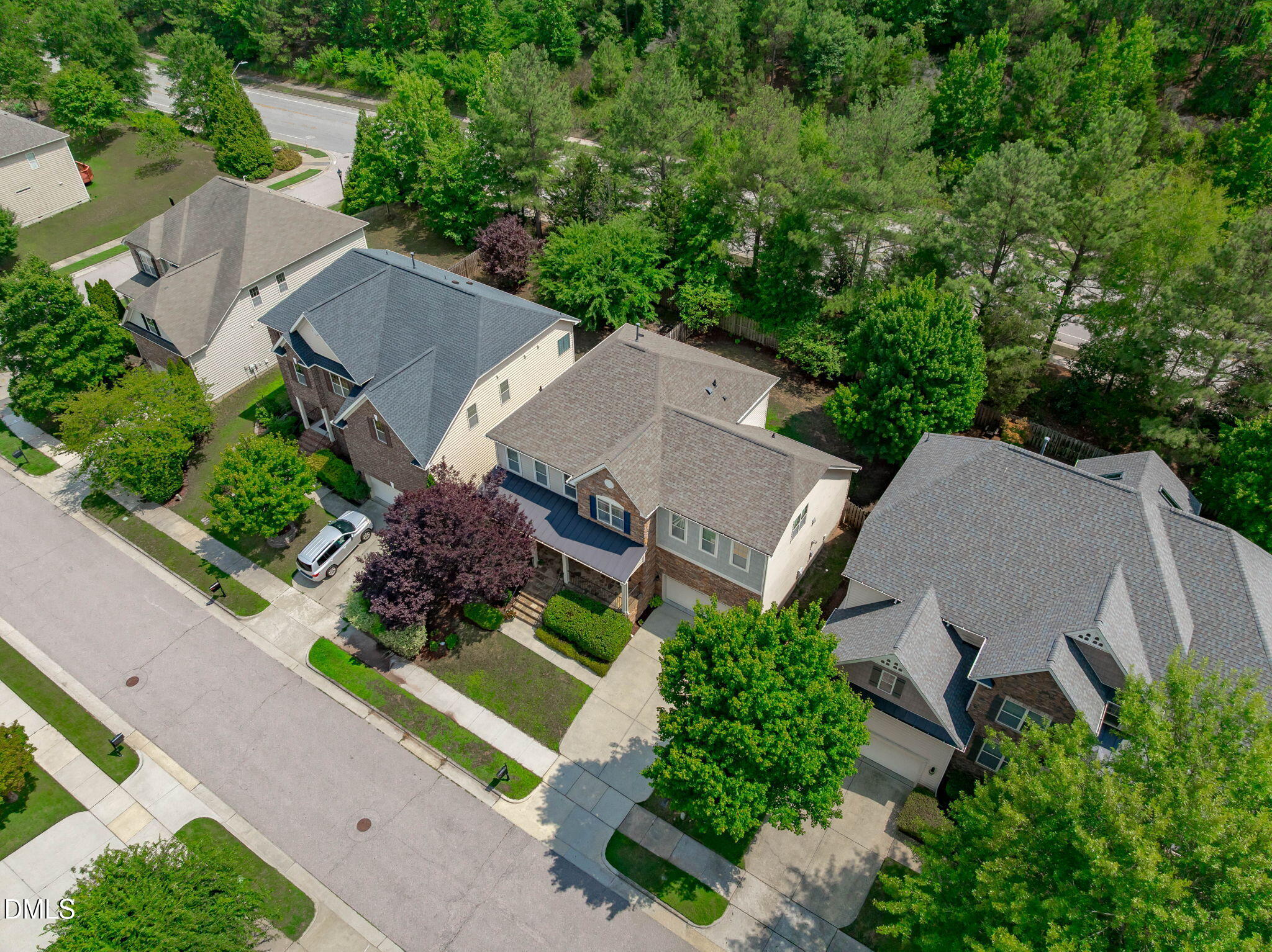 main property photo 51