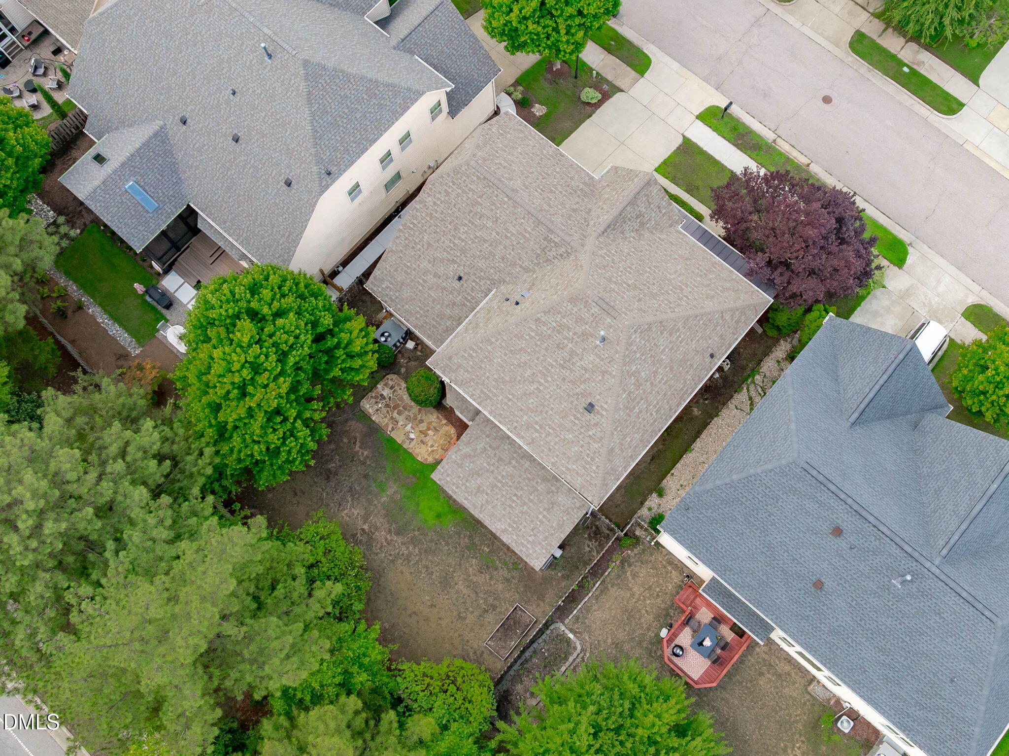 main property photo 57