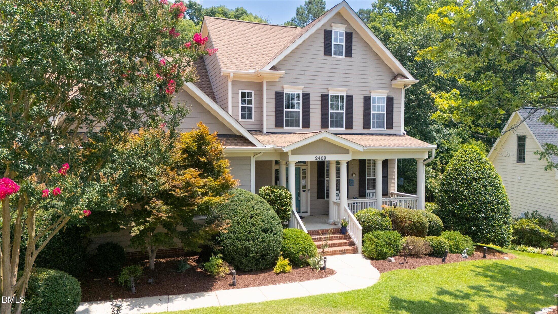 main property photo 7