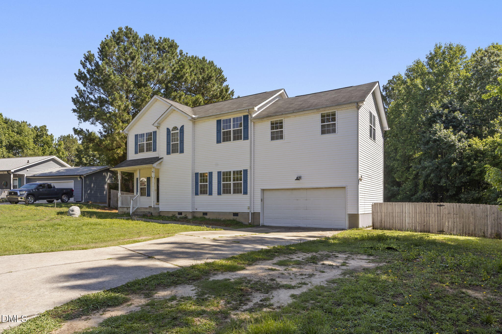 main property photo 3