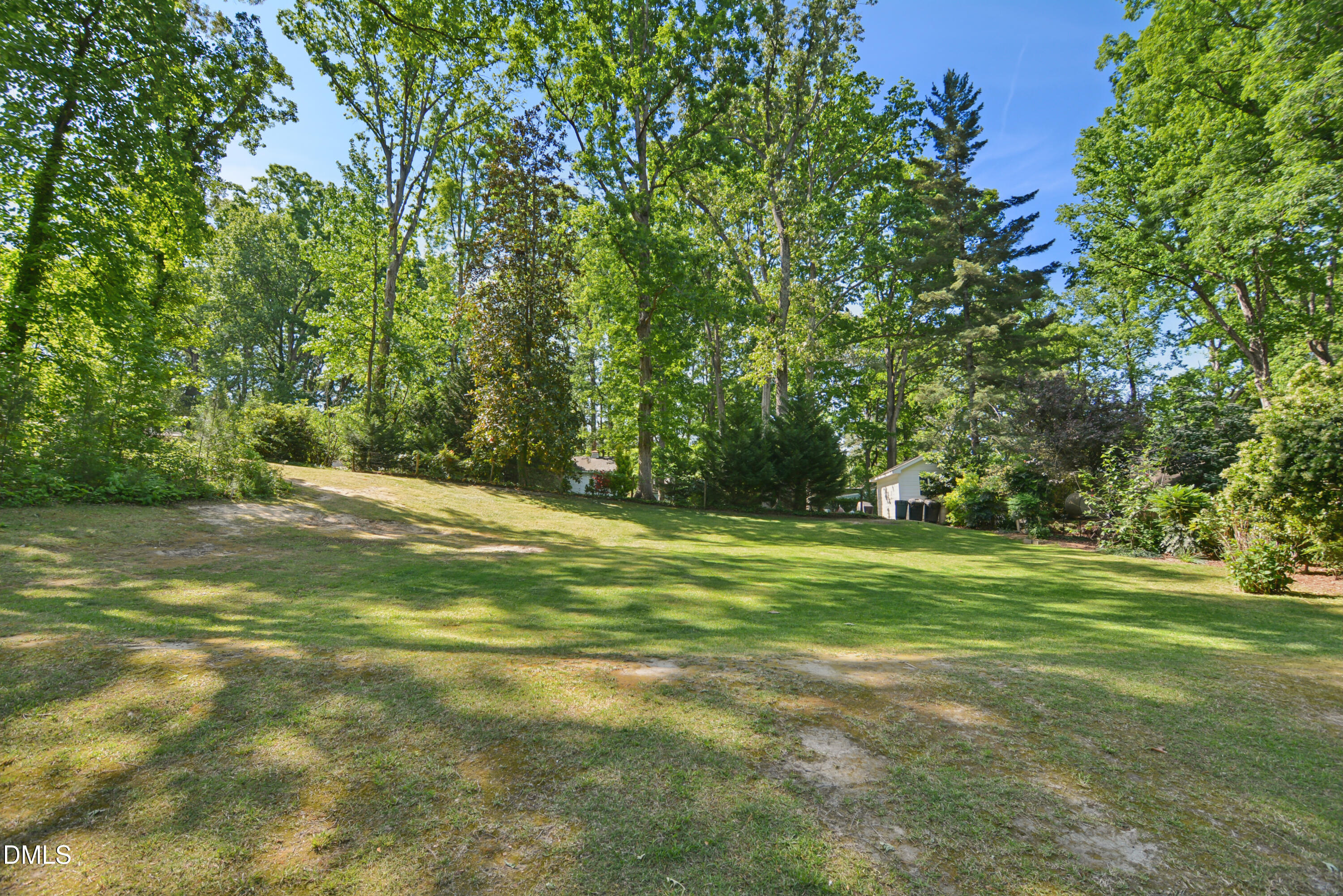 main property photo 26