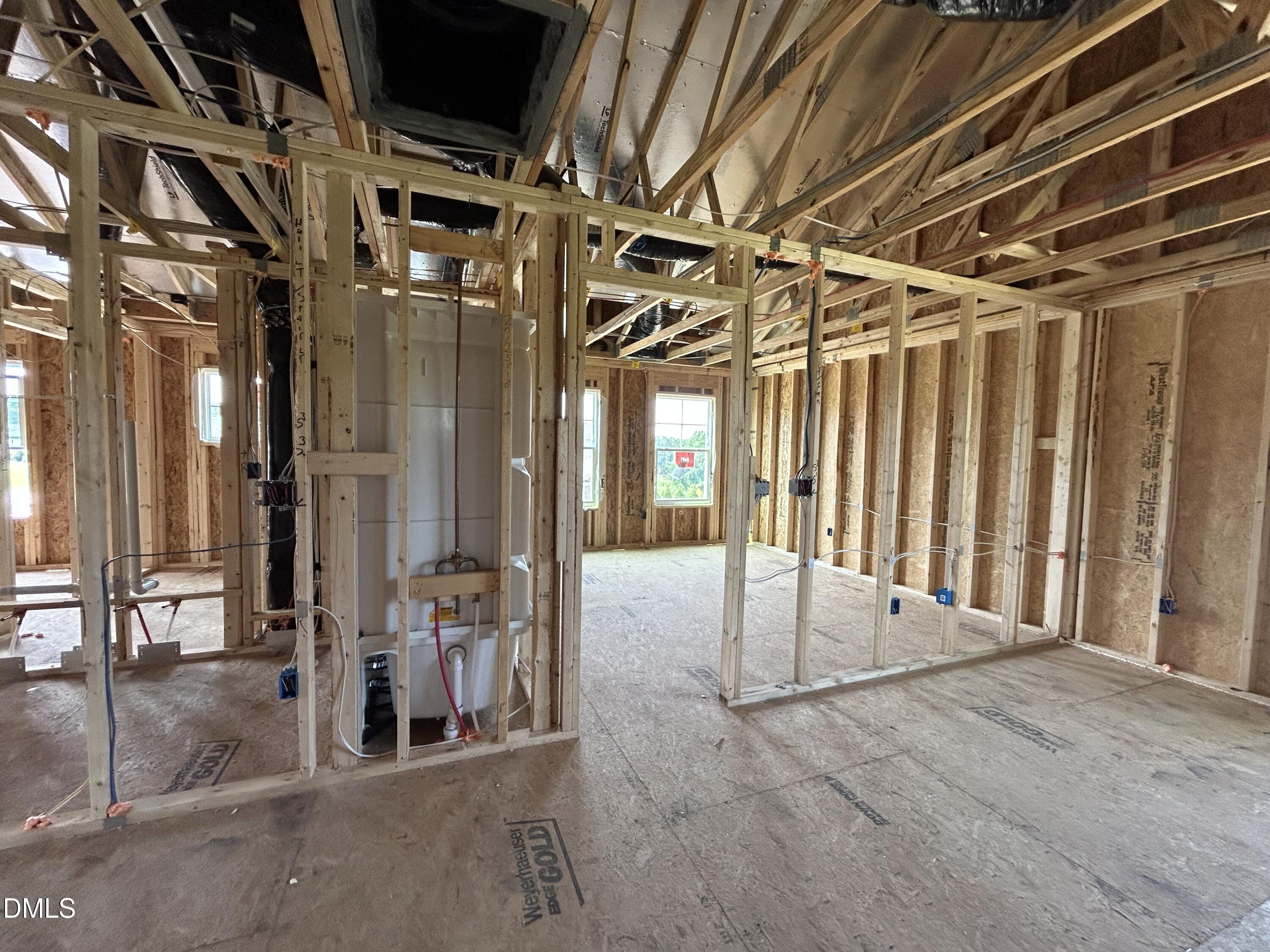 main property photo 68