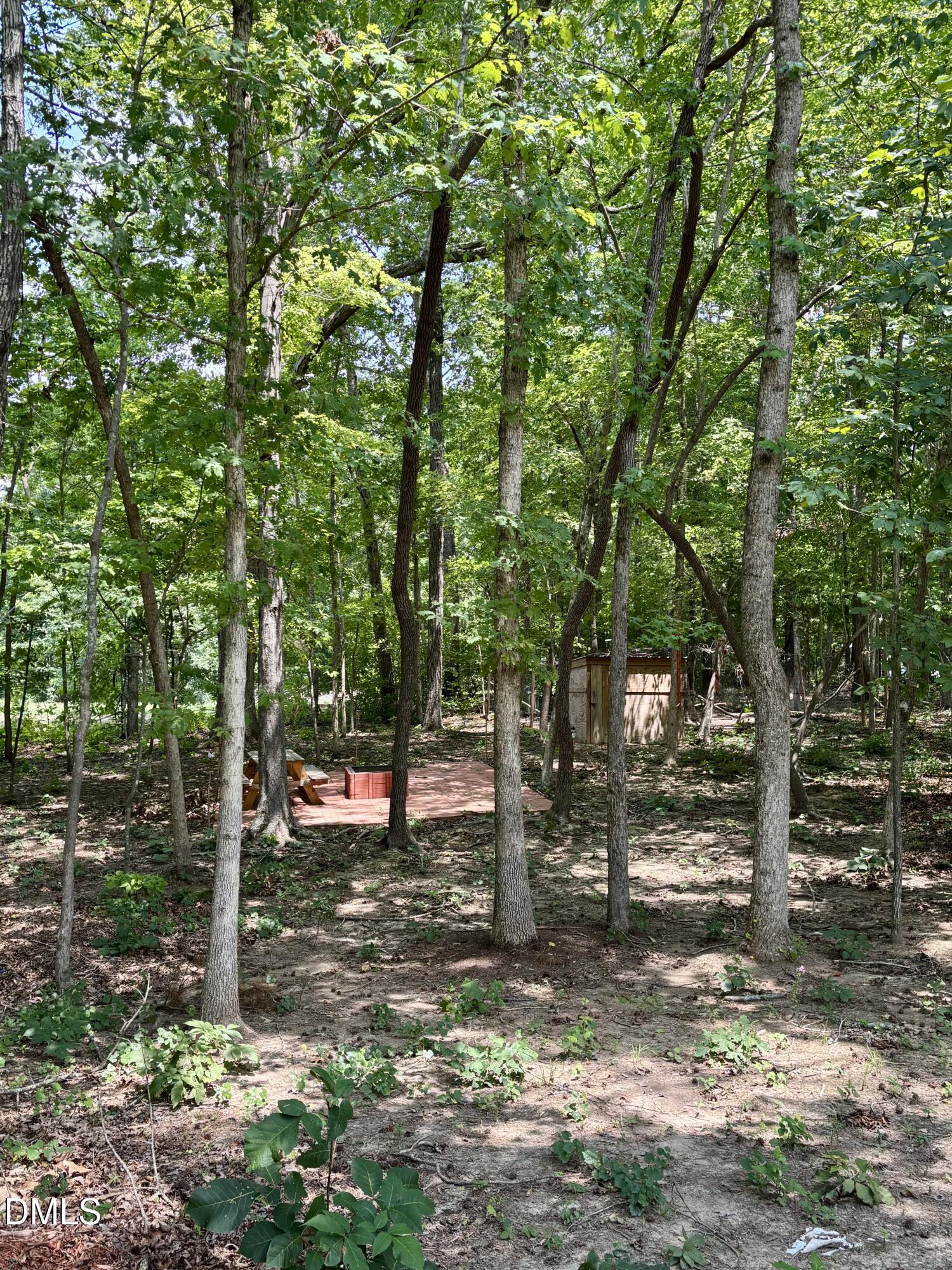 main property photo 20