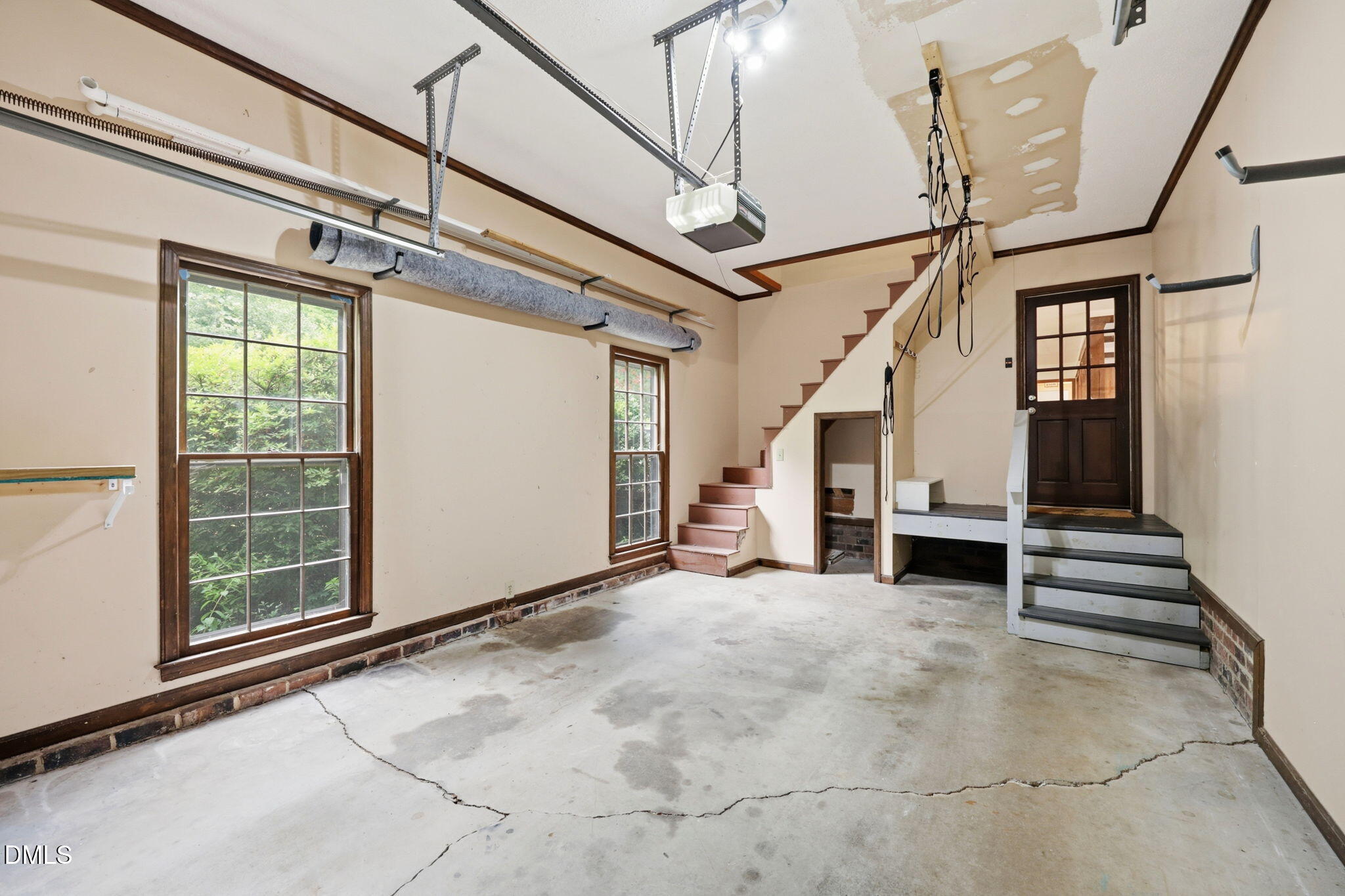 main property photo 46