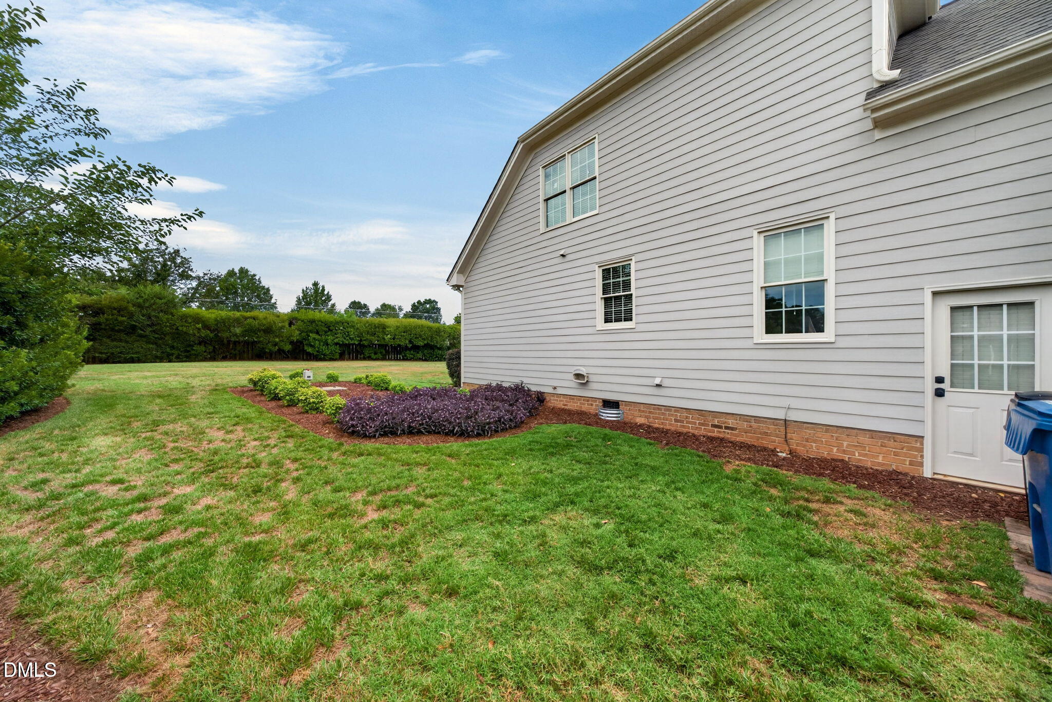 main property photo 51