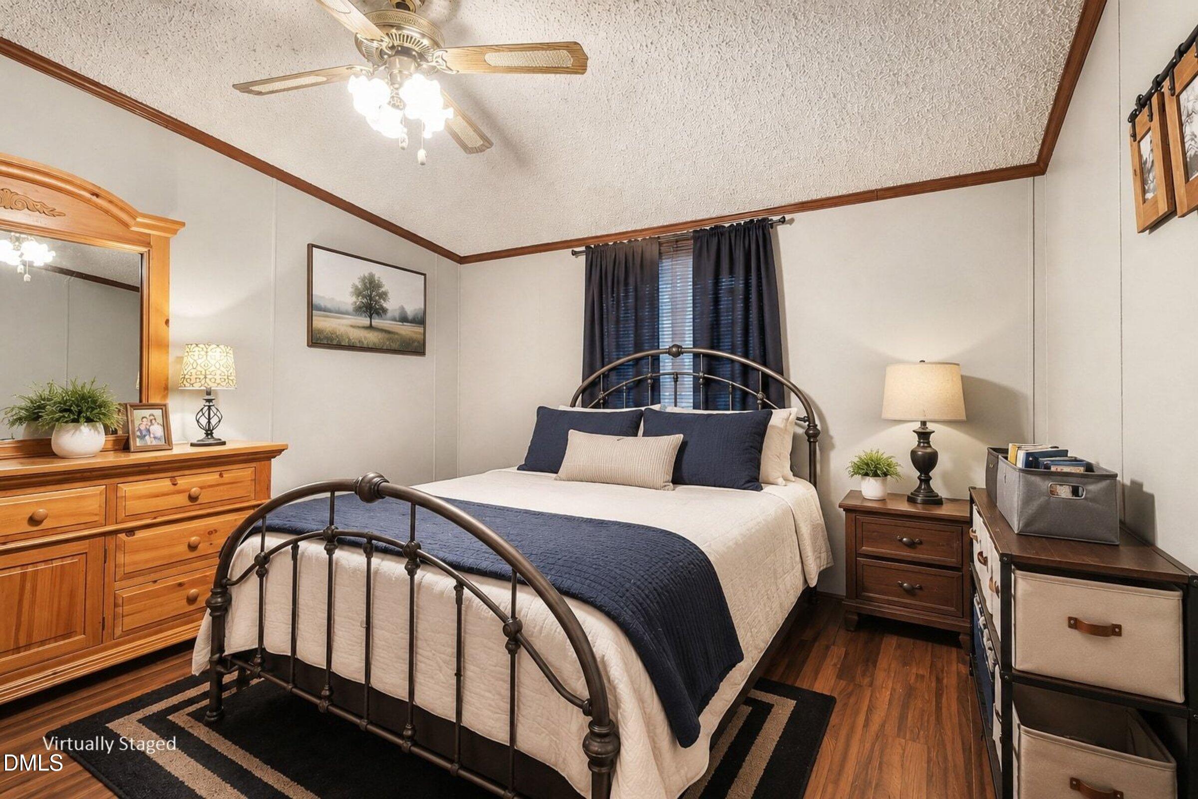 main property photo 18