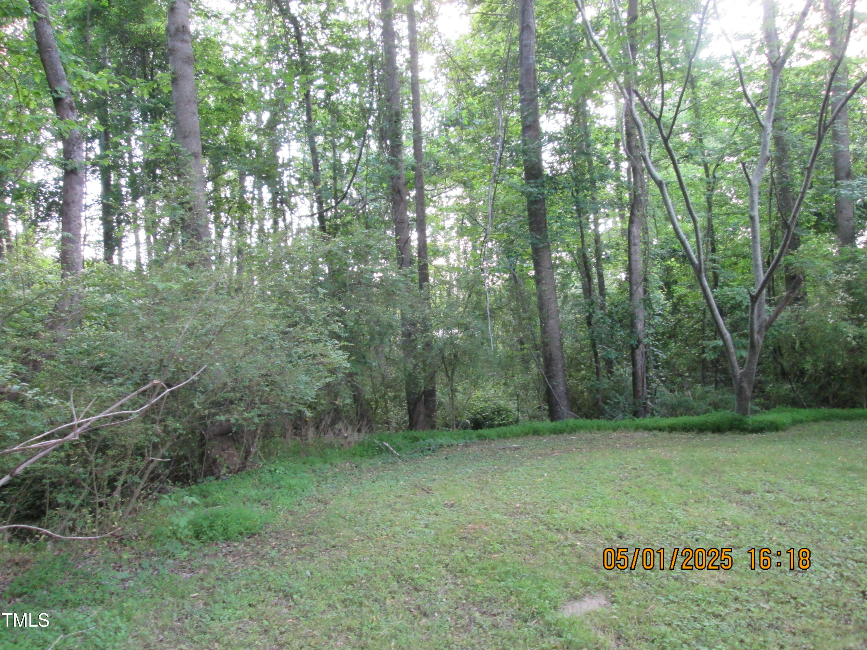 main property photo 29