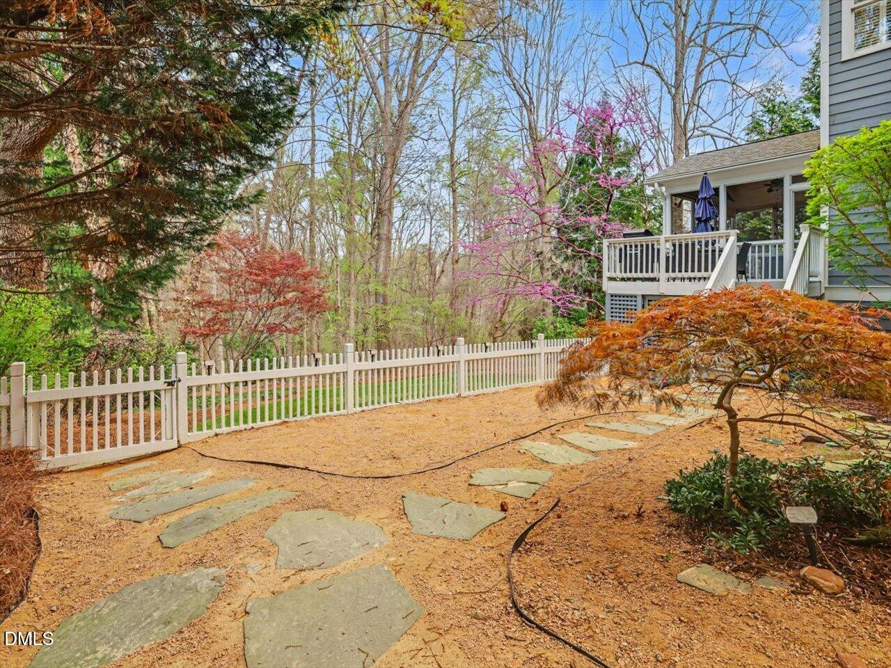 main property photo 77