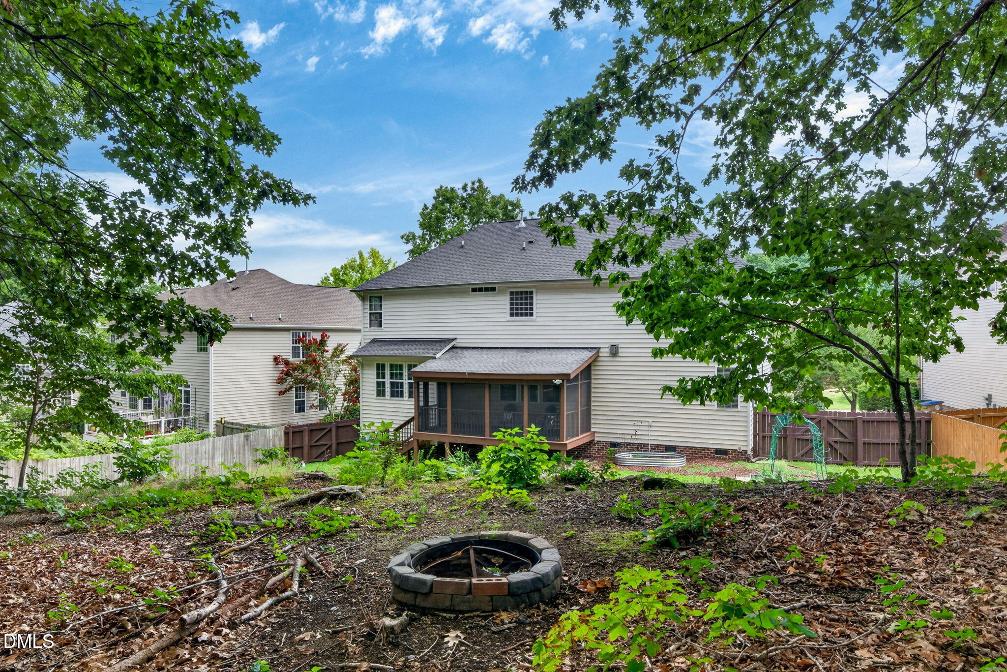 main property photo 54