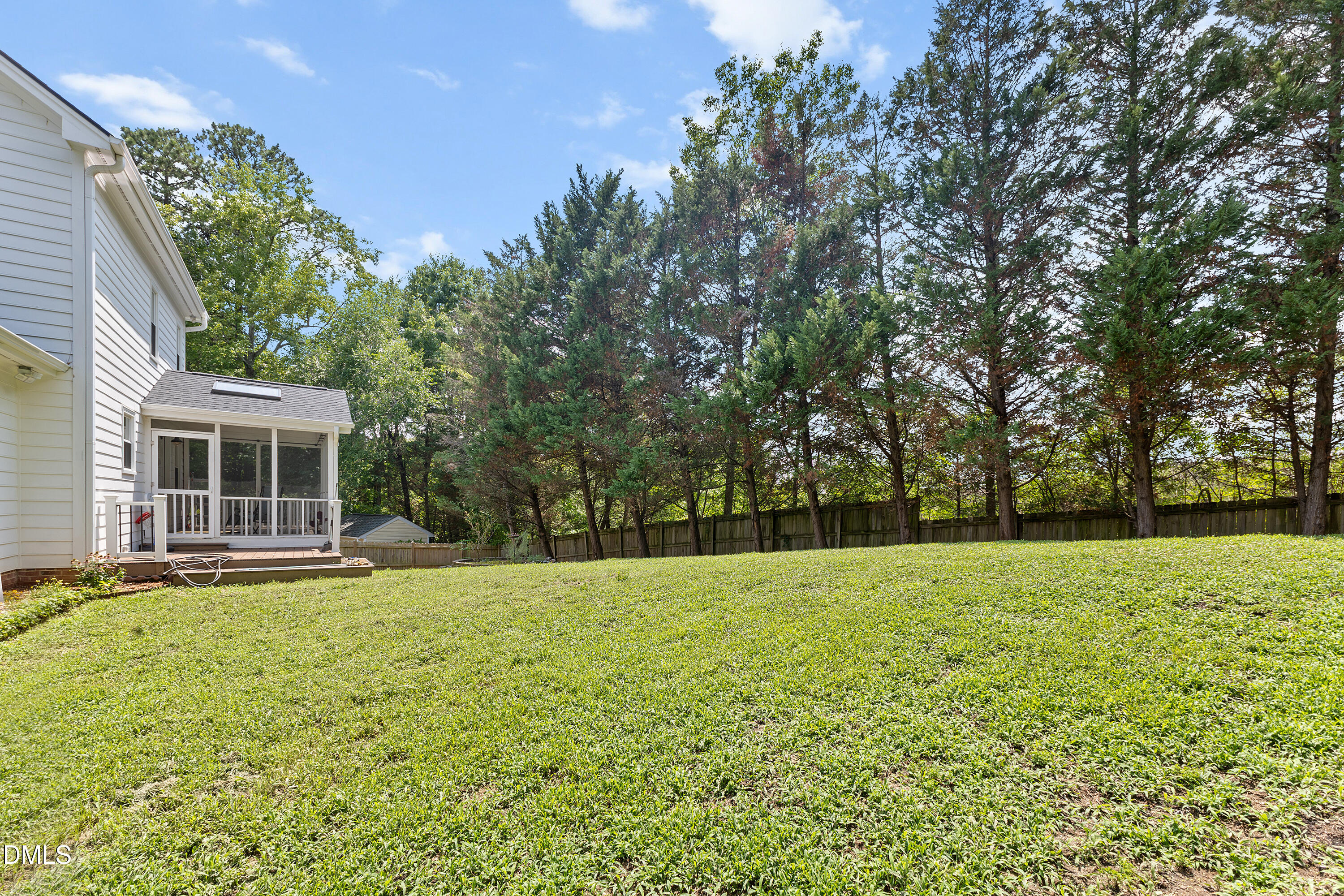 main property photo 24