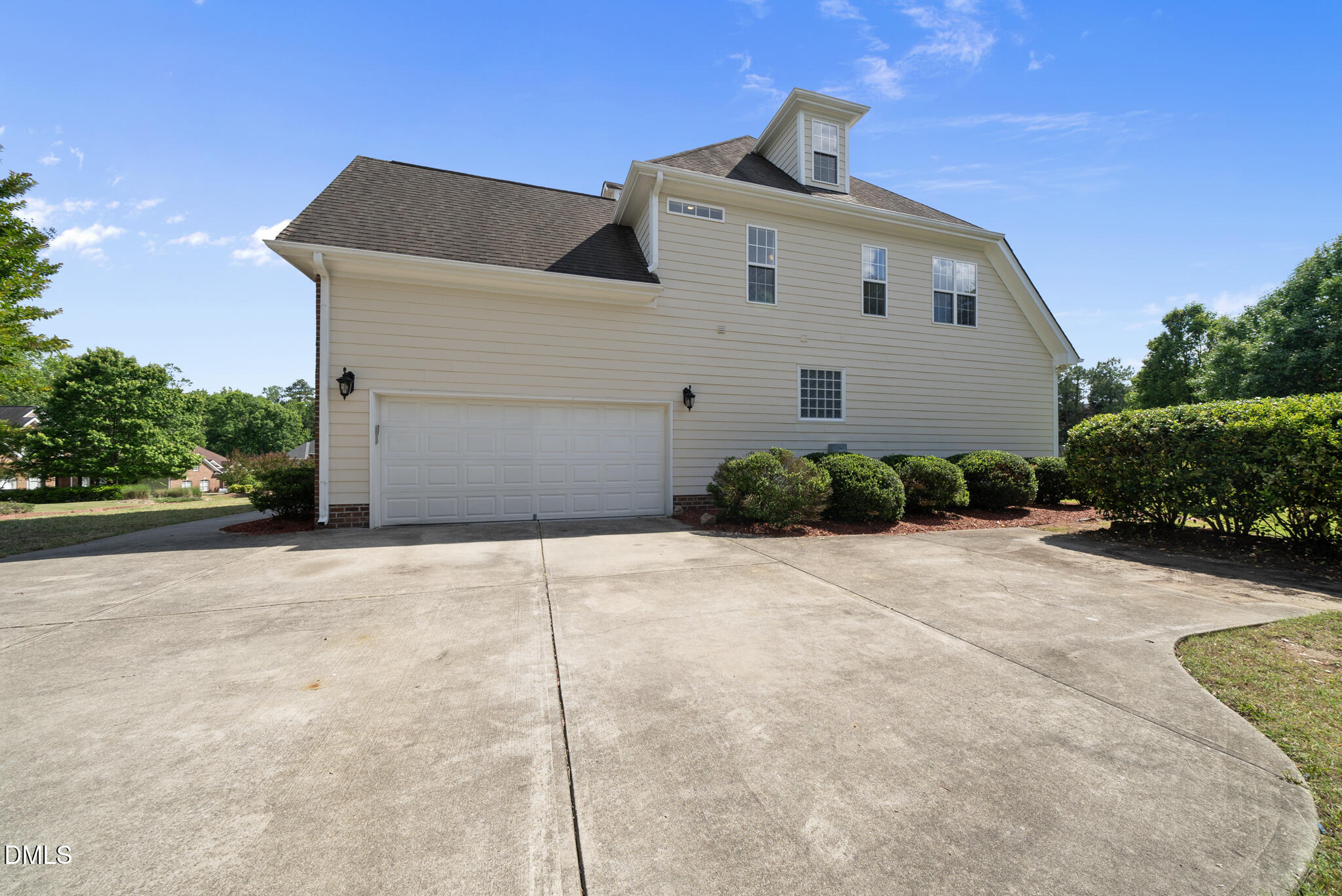 main property photo 53