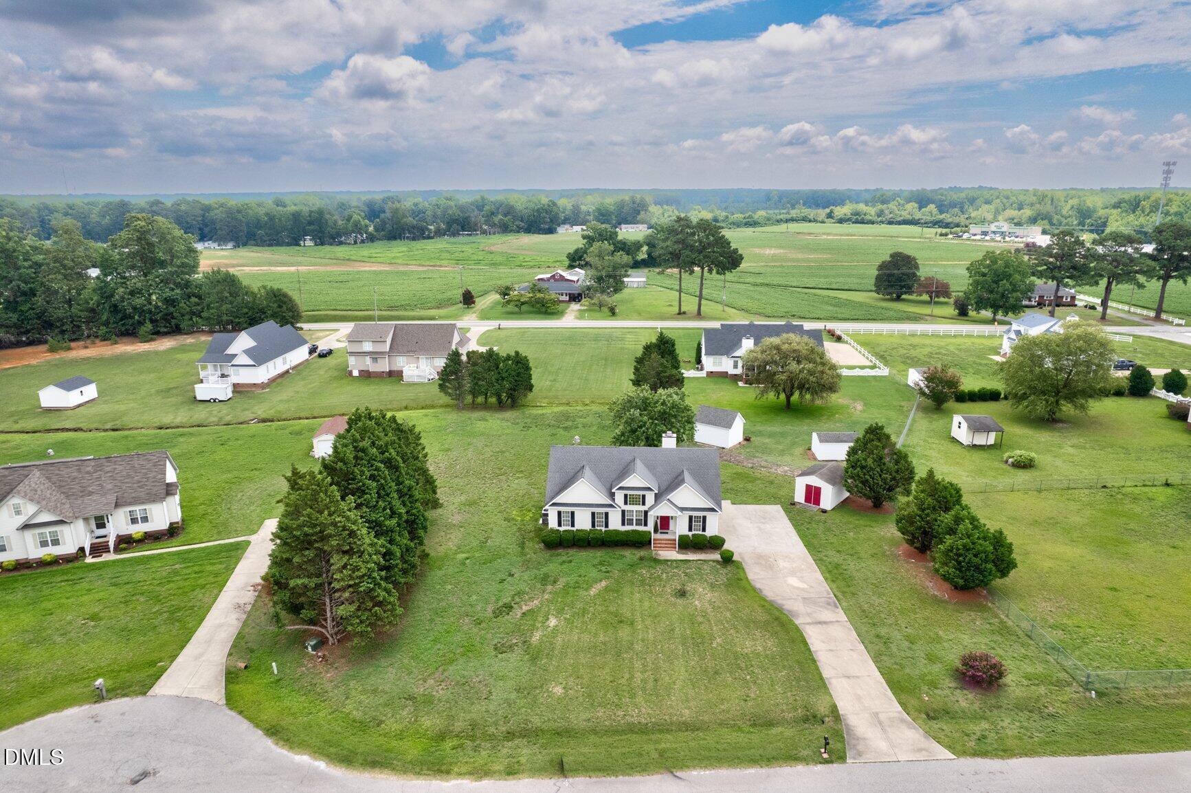 main property photo 31