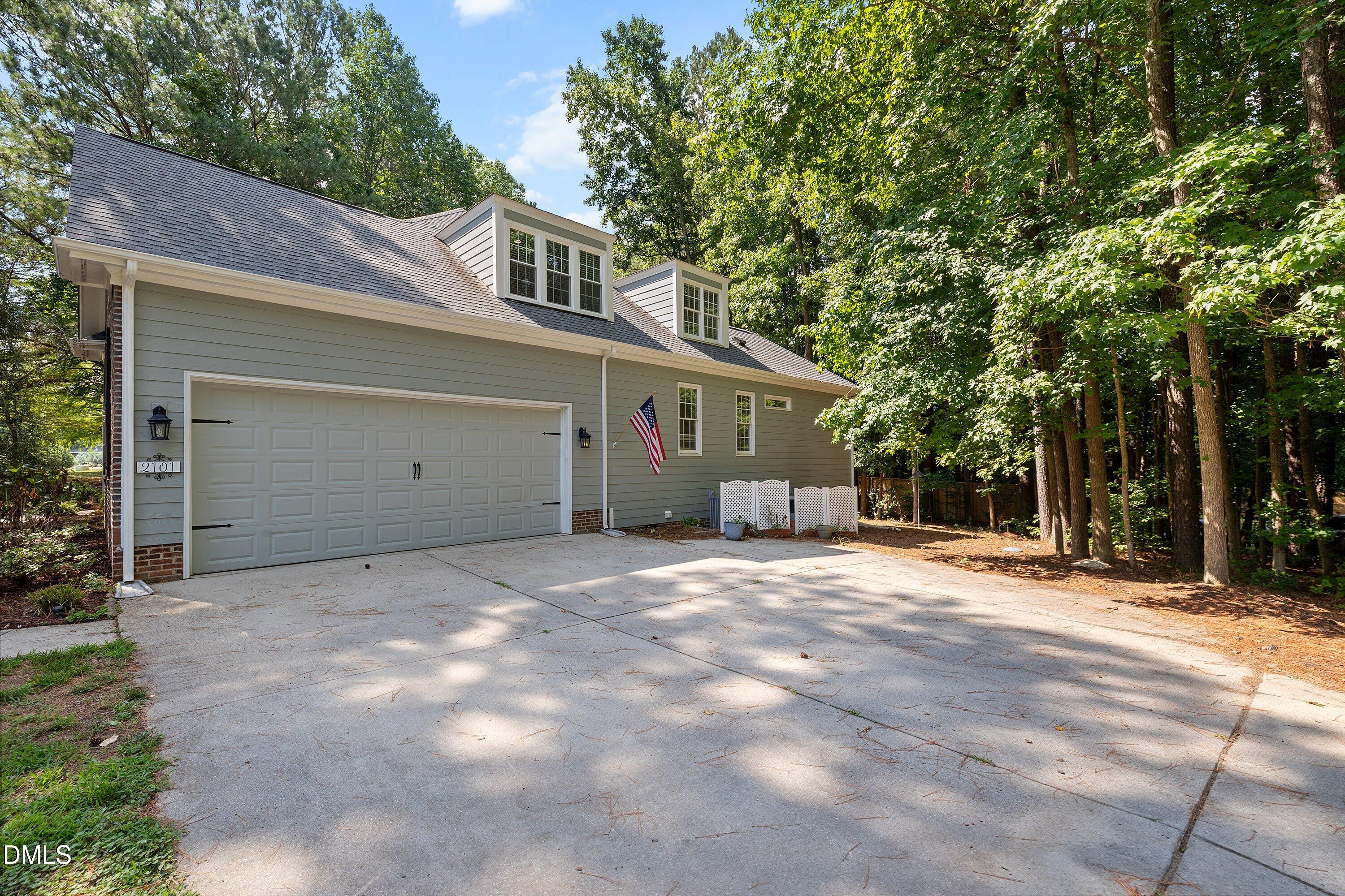 main property photo 69