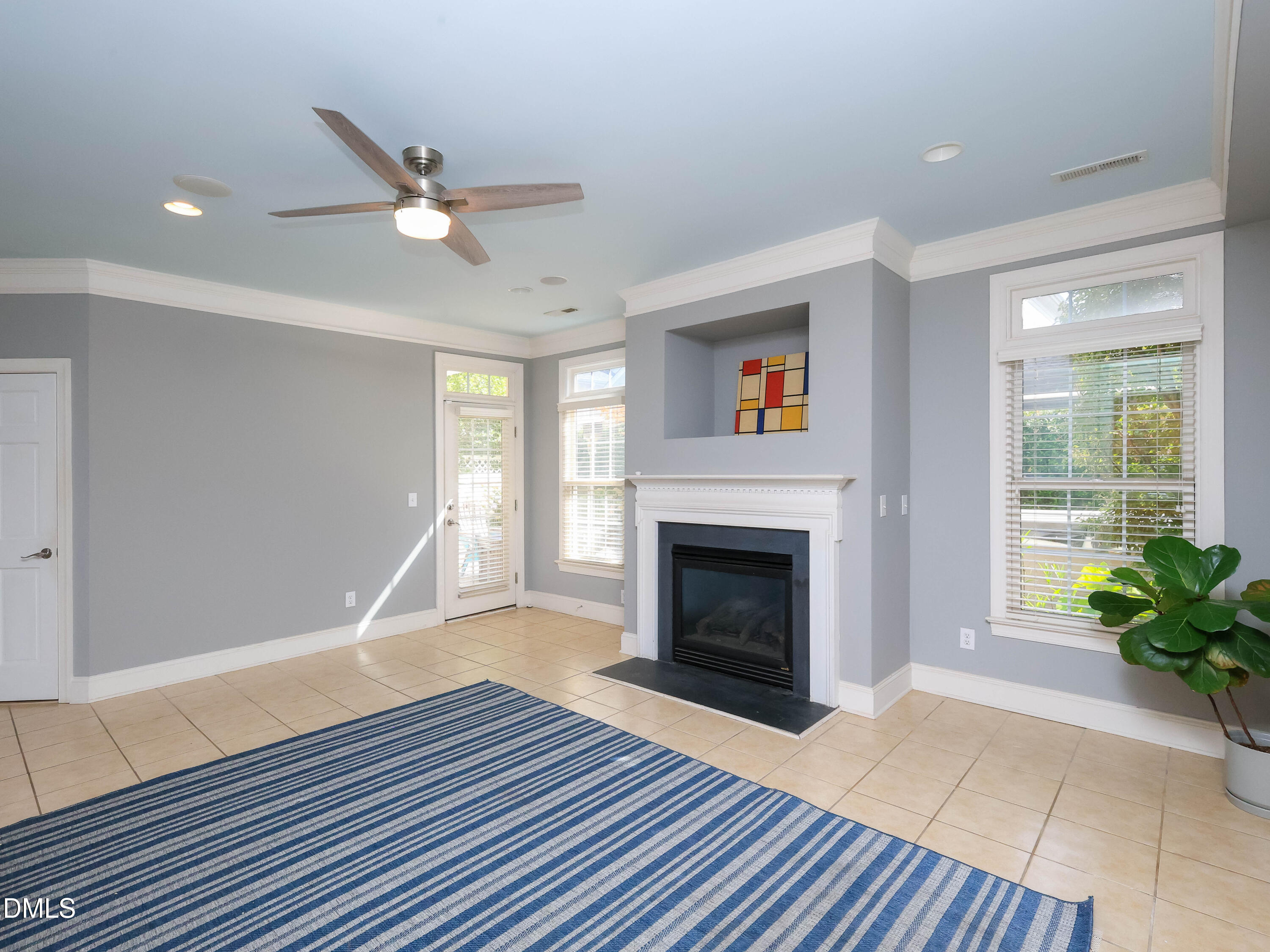 main property photo 64